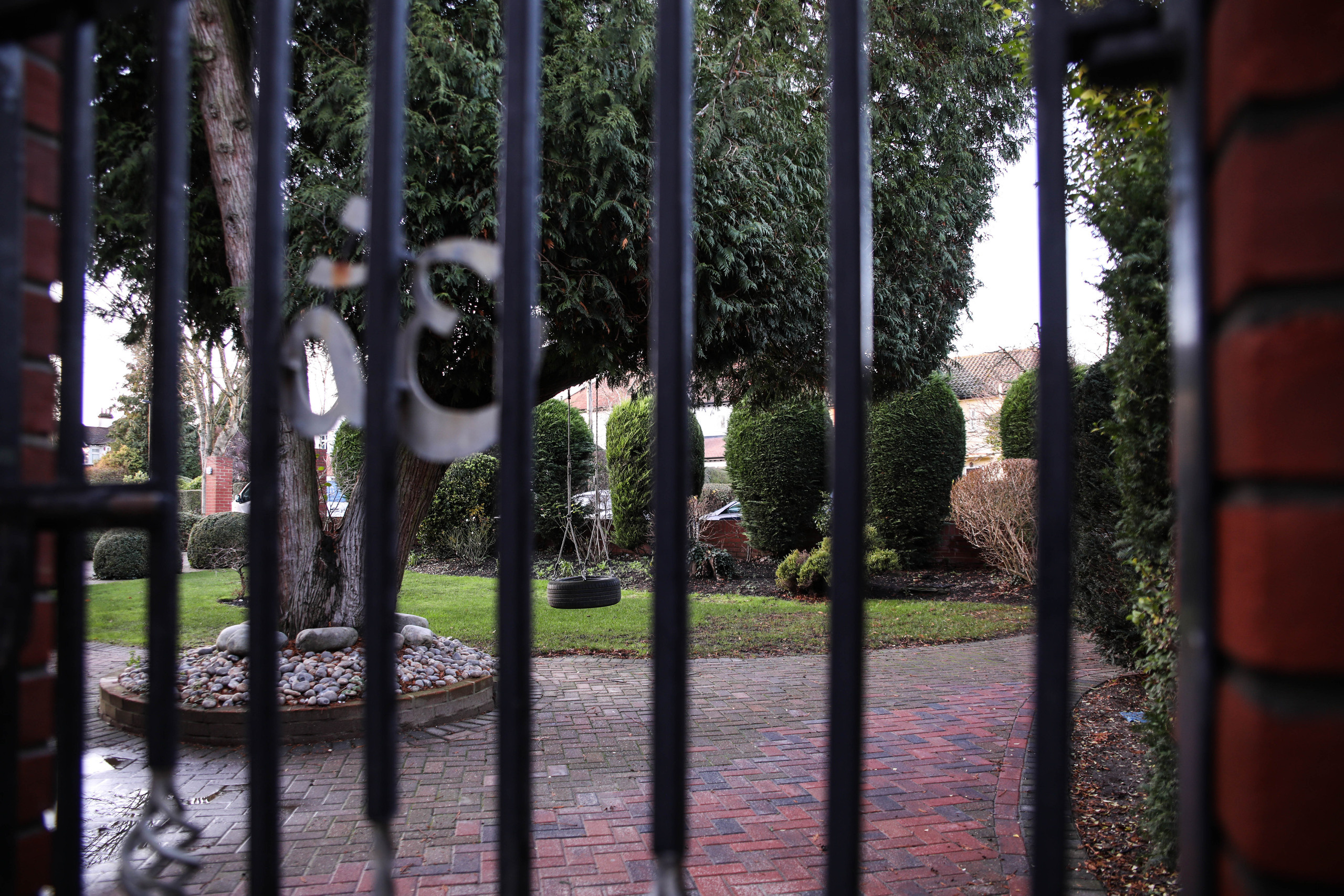 Green Lane, London. Main