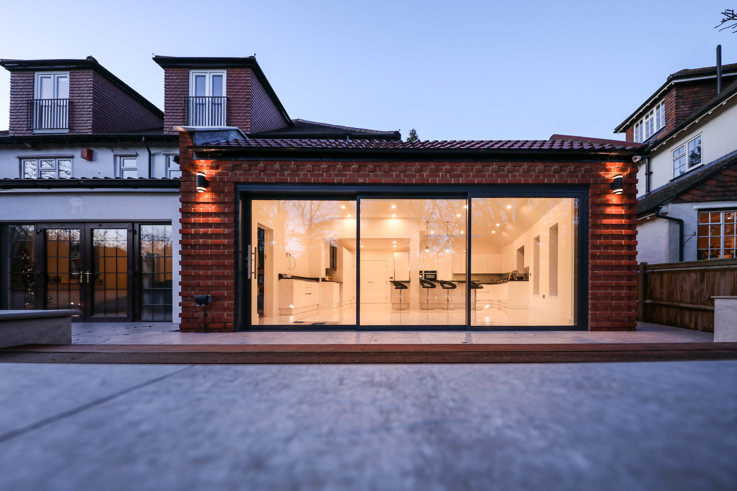 Green Lane, London. Main