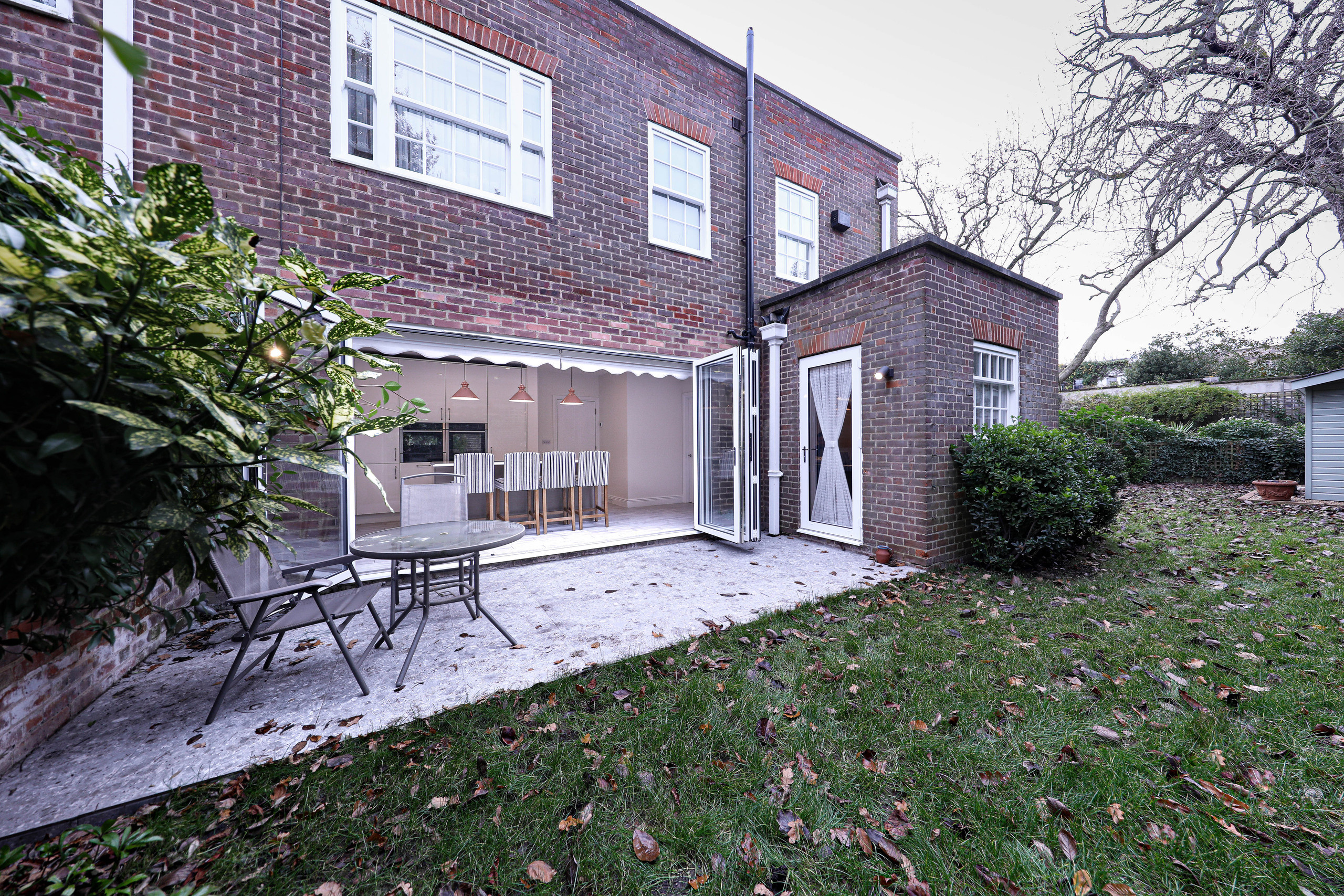 Kensington, London. Main