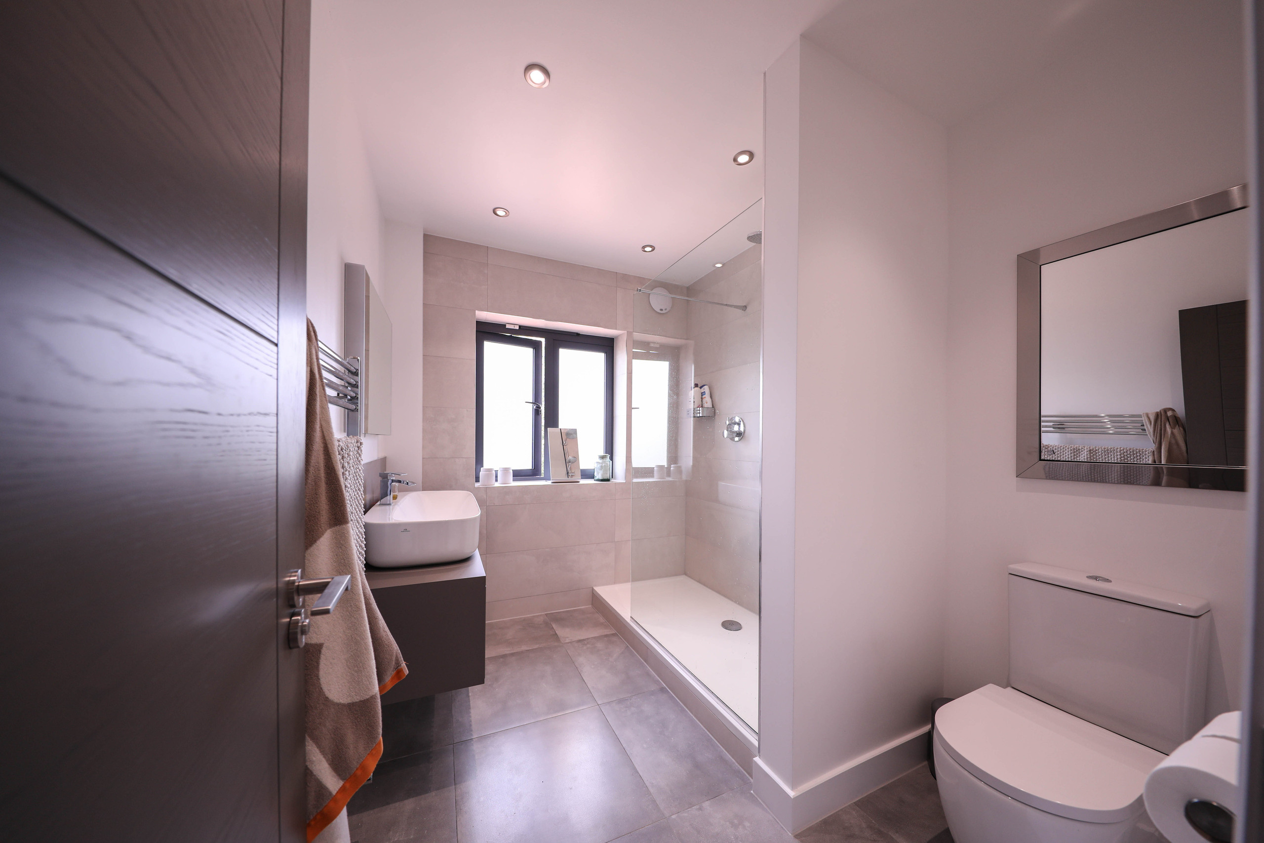 Hayes Bromley, London. Main