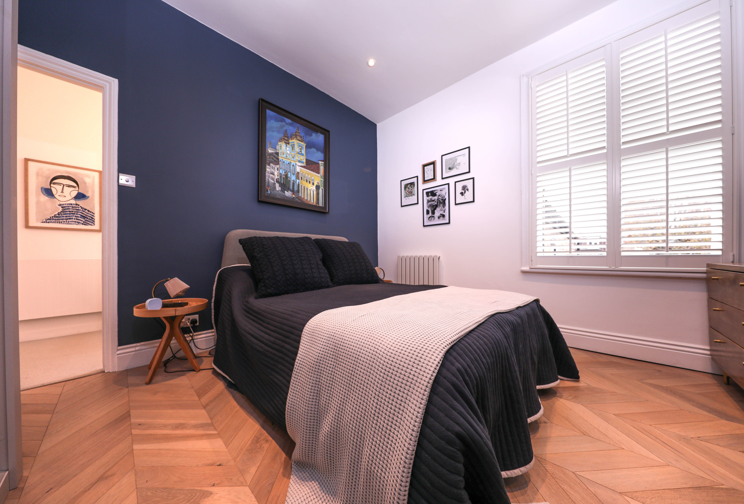 Ashbourne Grove, London. Main