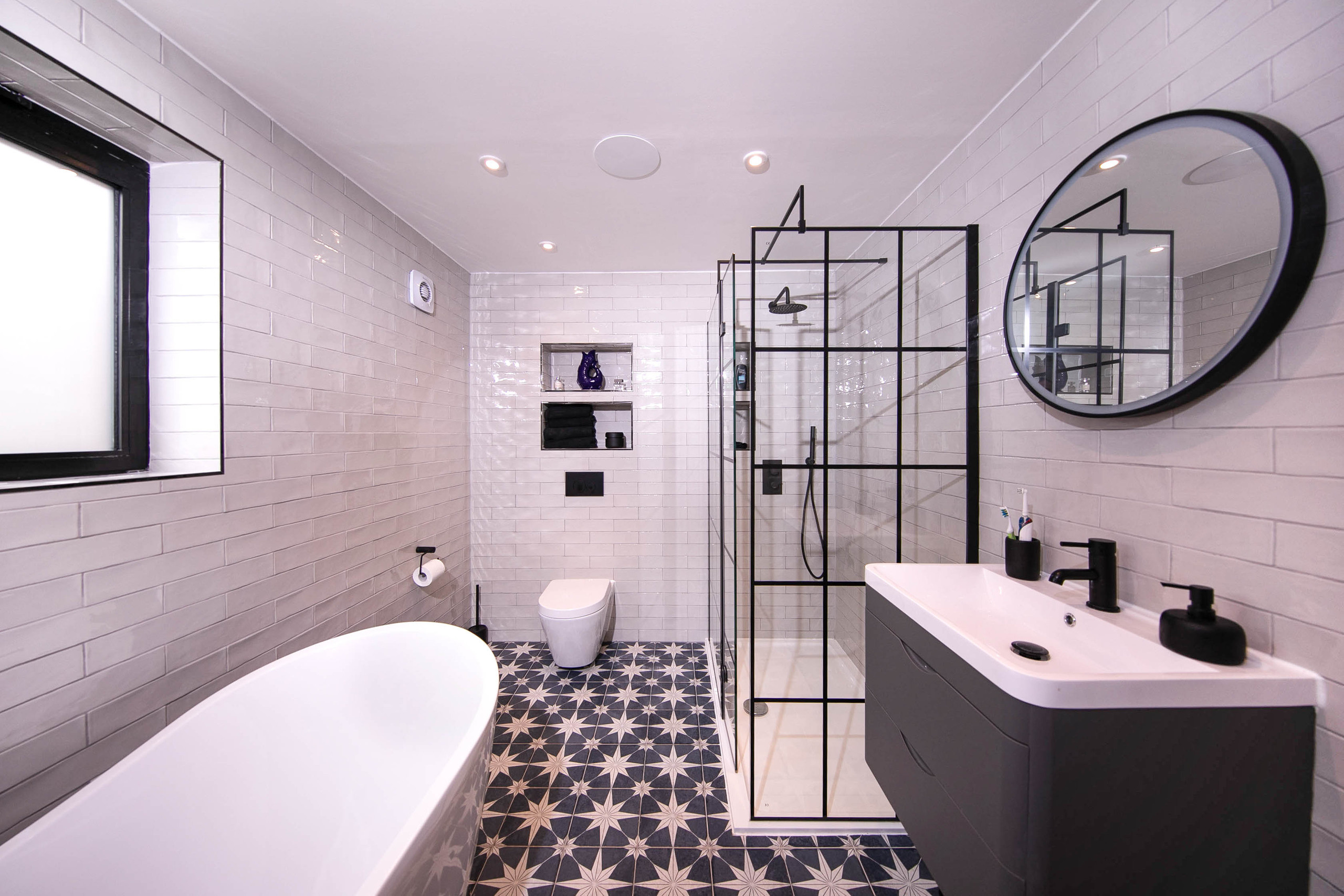 Ashbourne Grove, London. Main