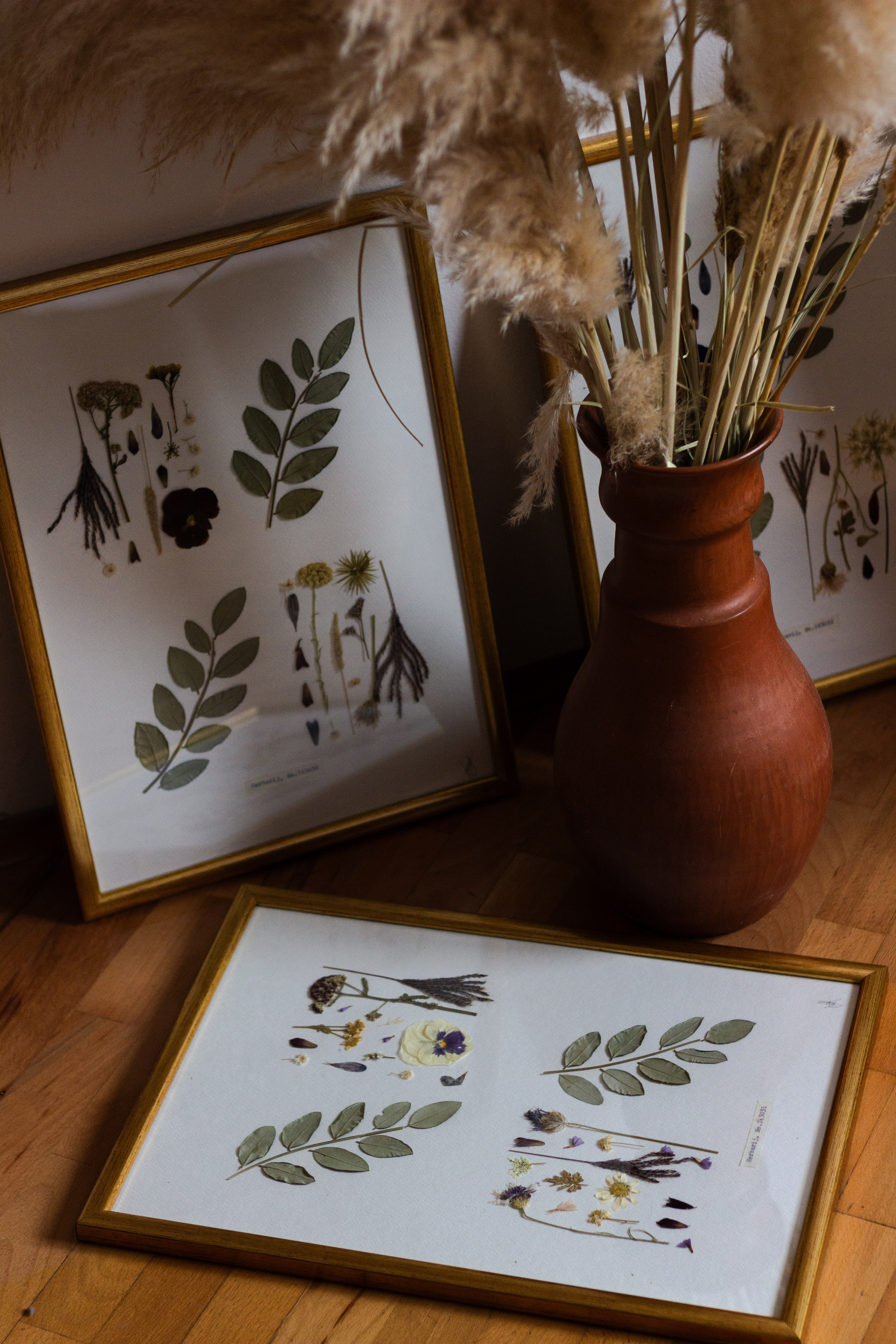 Radovi po narudžbi. Herbarij studio