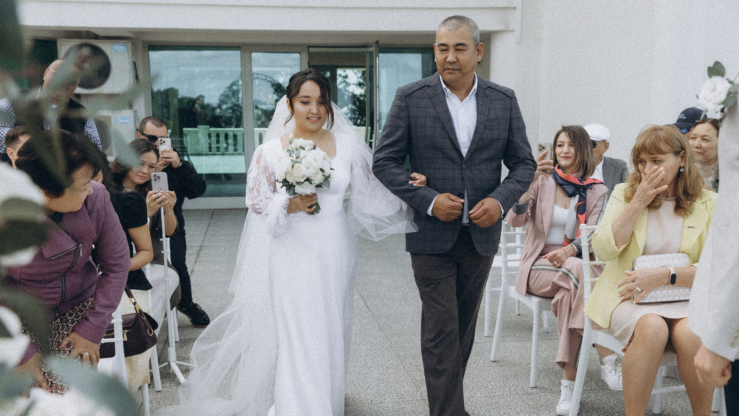 Свадебный бриз. Валерия Вартанова. Фотограф