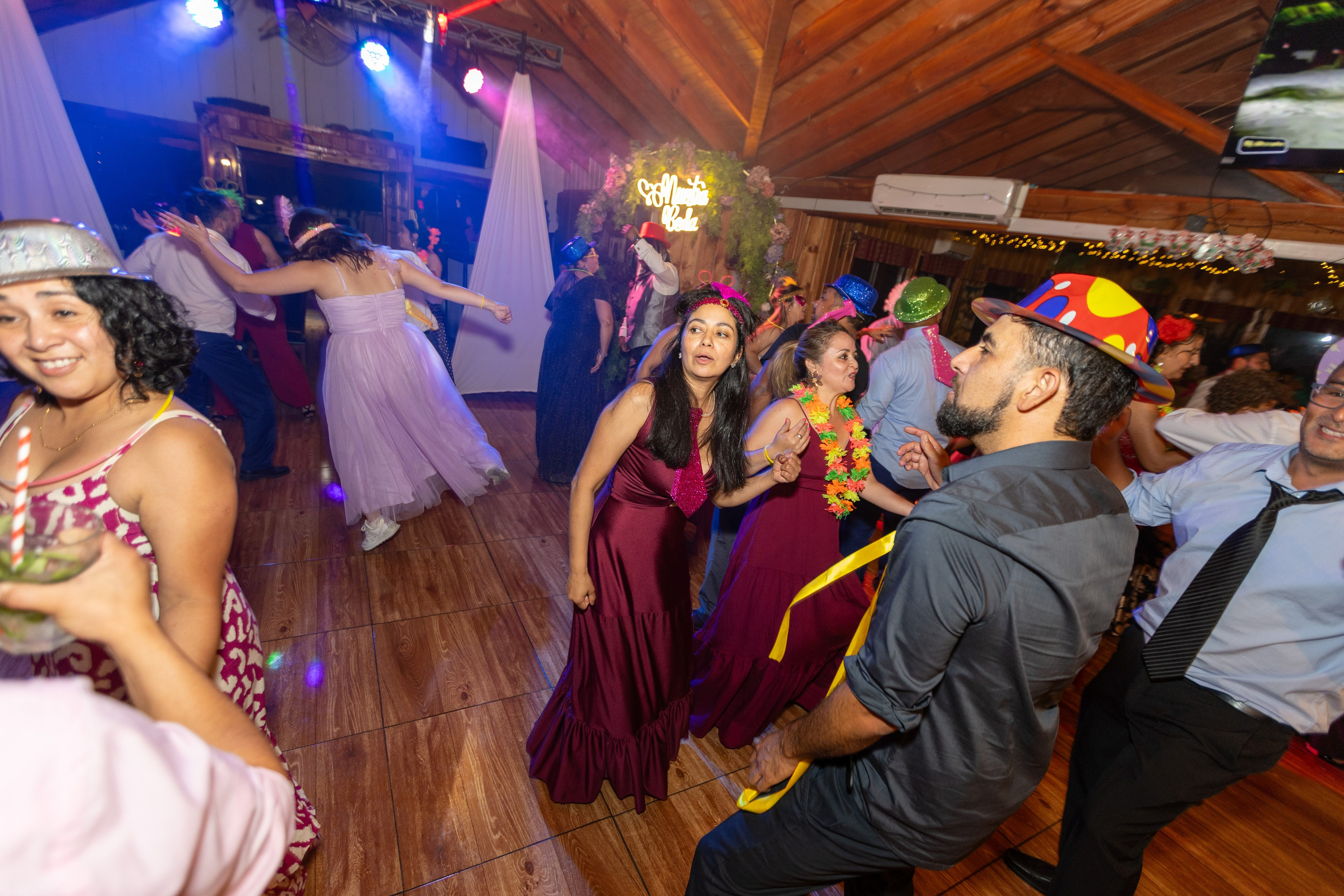 Carla y Daniel. Dinka & Emilio - El arte de preservar lo que no se repite