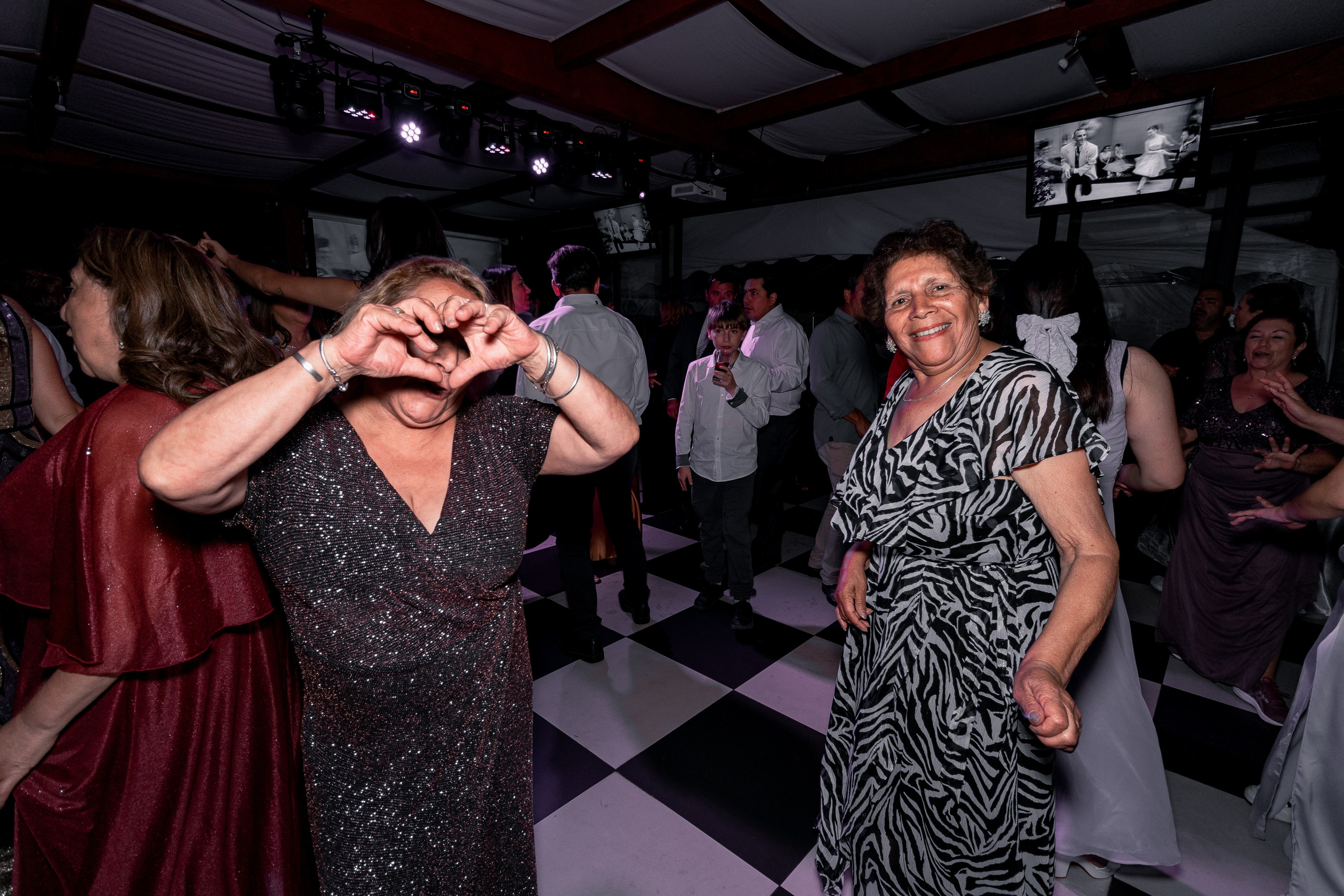 Katherin y Daniel. Dinka & Emilio - El arte de preservar lo que no se repite