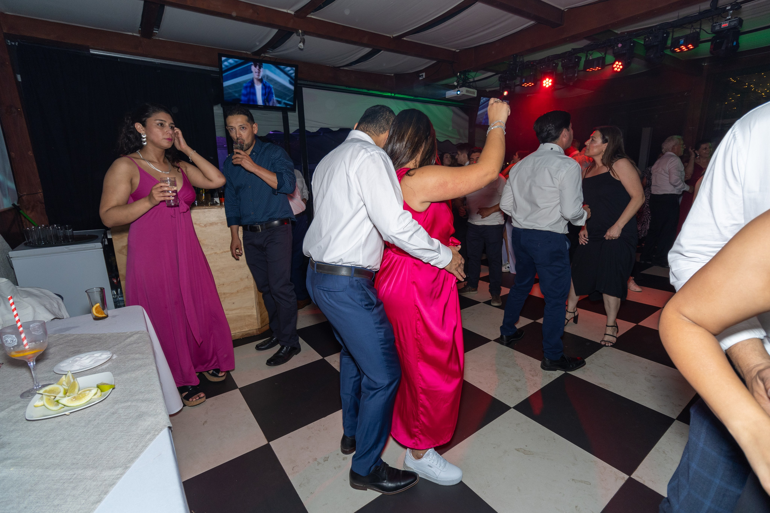 Katherin y Daniel. Dinka & Emilio - El arte de preservar lo que no se repite