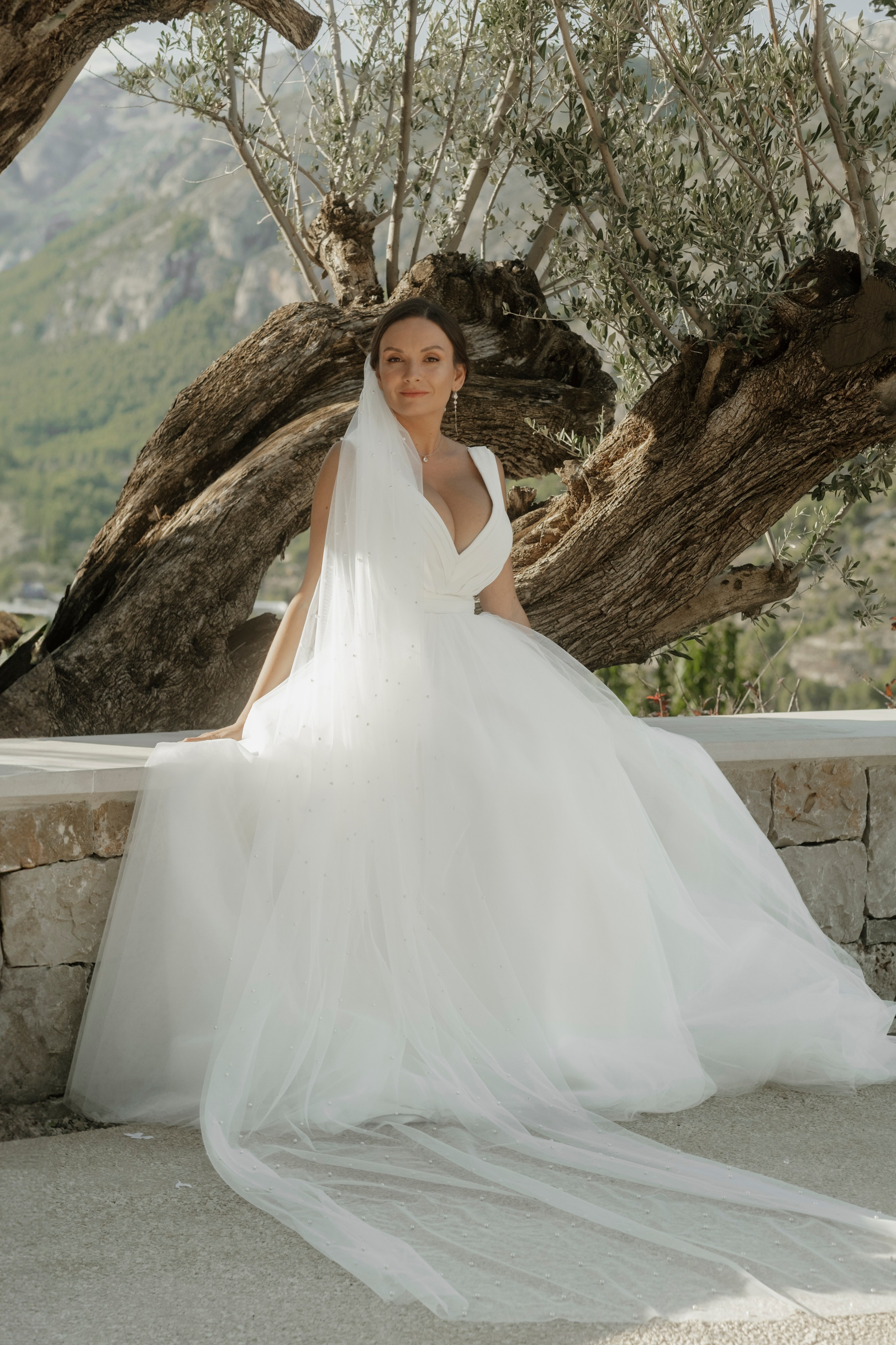 Dasha & Ister. Vivood Landscape. Paola fotógrafo / videografo de bodas en Barcelona