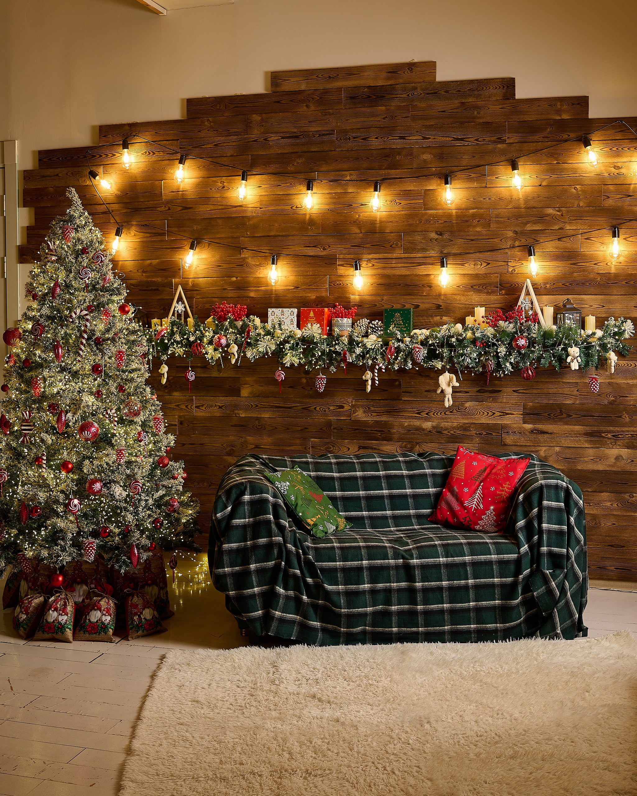 Зал «Home» — (ул.Бабура, 73Б). 2astudio.uz