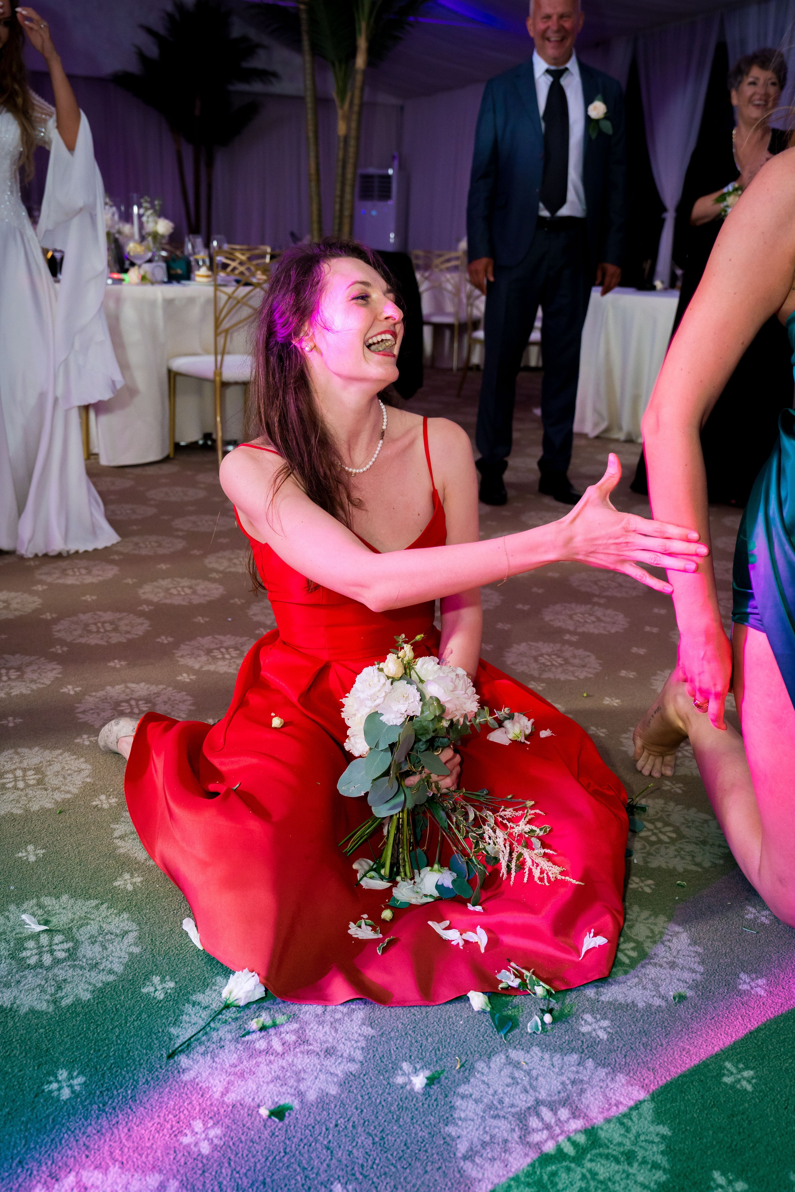 PARTY. Gabriel Florea — Fotograf nuntă București