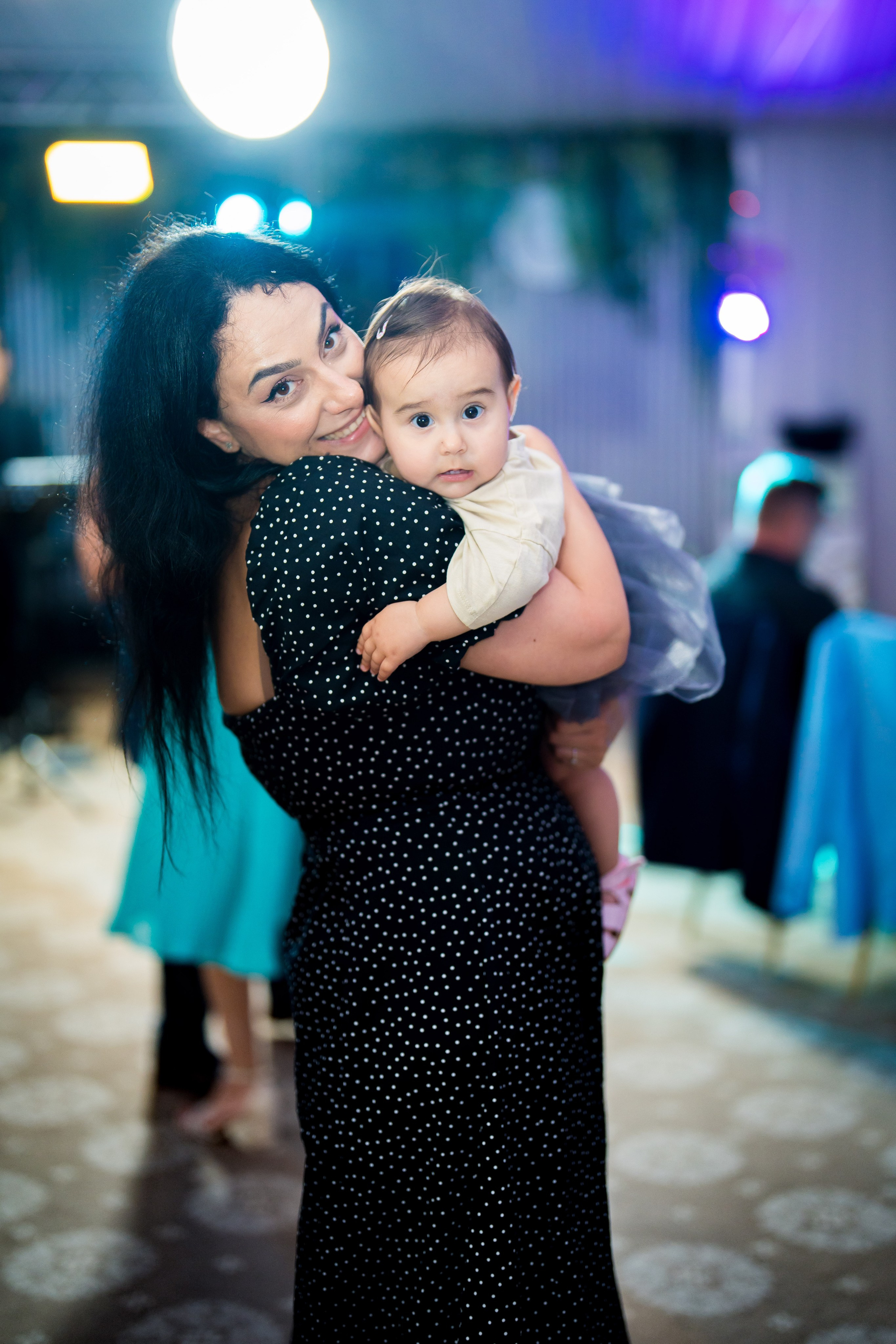 PARTY. Gabriel Florea — Fotograf nuntă București