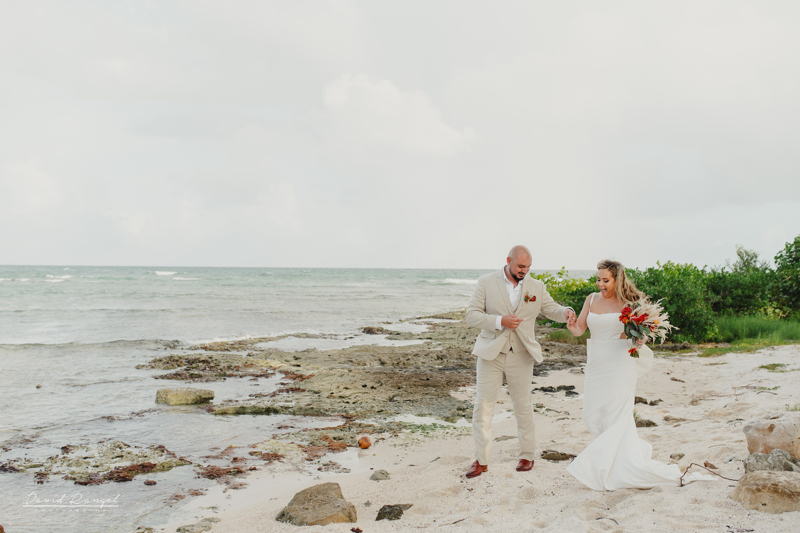 Cristina and Joel’s Wedding at Blue Venado. Destination wedding photographer based in Cancun and Riviera Maya with service worldwide