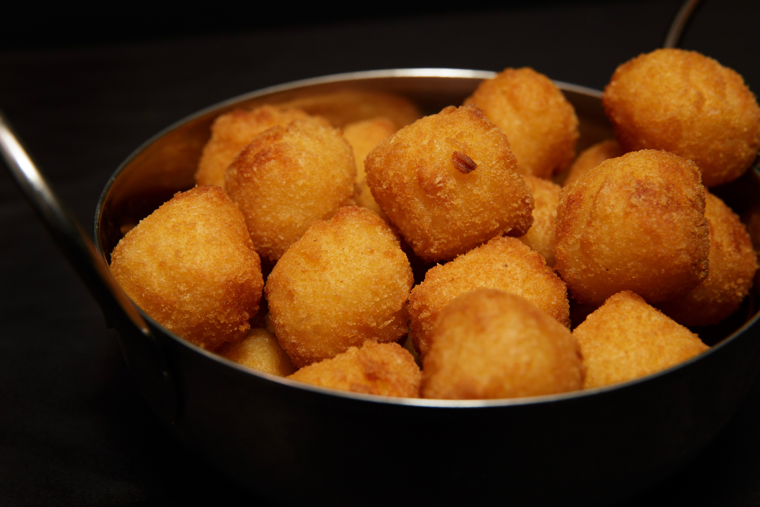 Контентная съемка для бара Focus. Портретный и репортажный фотограф в Израиле Рома Бирман