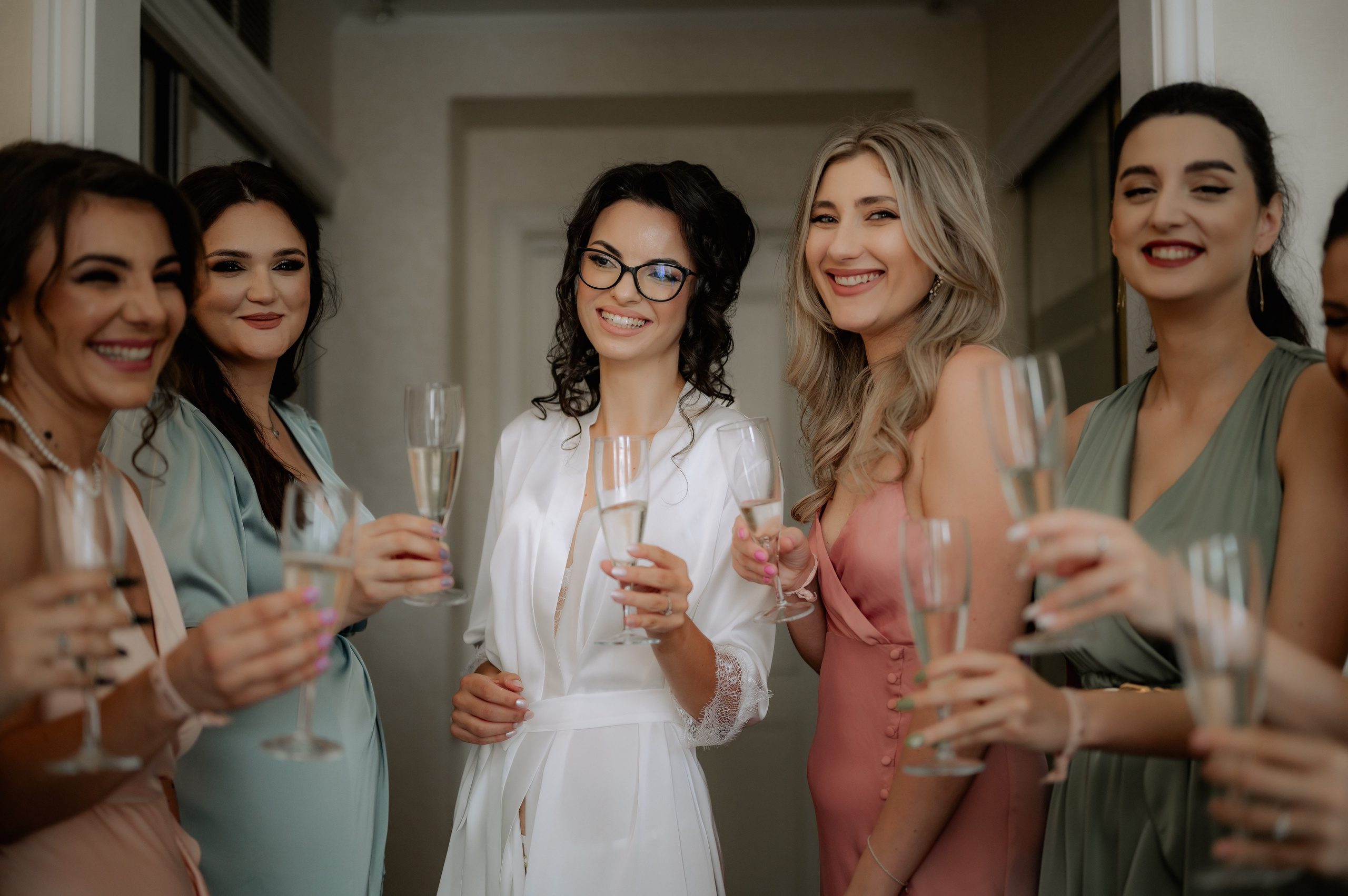 Fotograf Nunta Bucuresti la Baroque Events and Garden. Proud Vision Weddings | Wedding Photography & Film — Servicii profesionale Foto Video Nunta Iasi