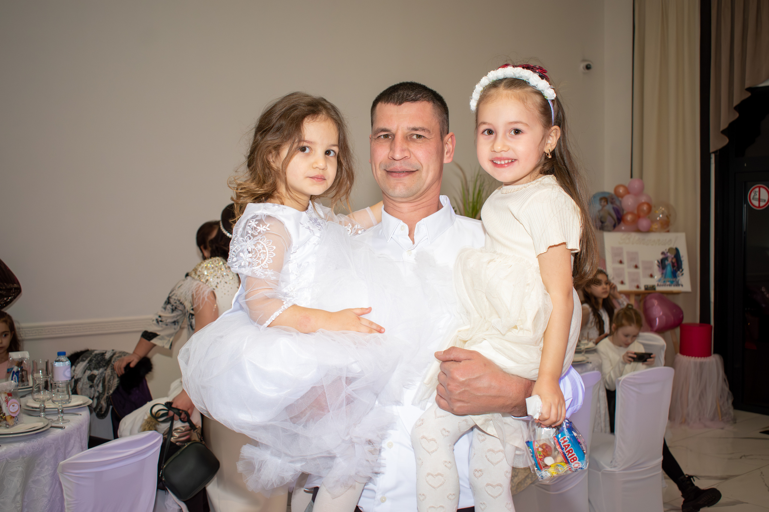 Happy Birthday. Fotograful și Cameramanul familiei dvs în Franța Paul Photographer