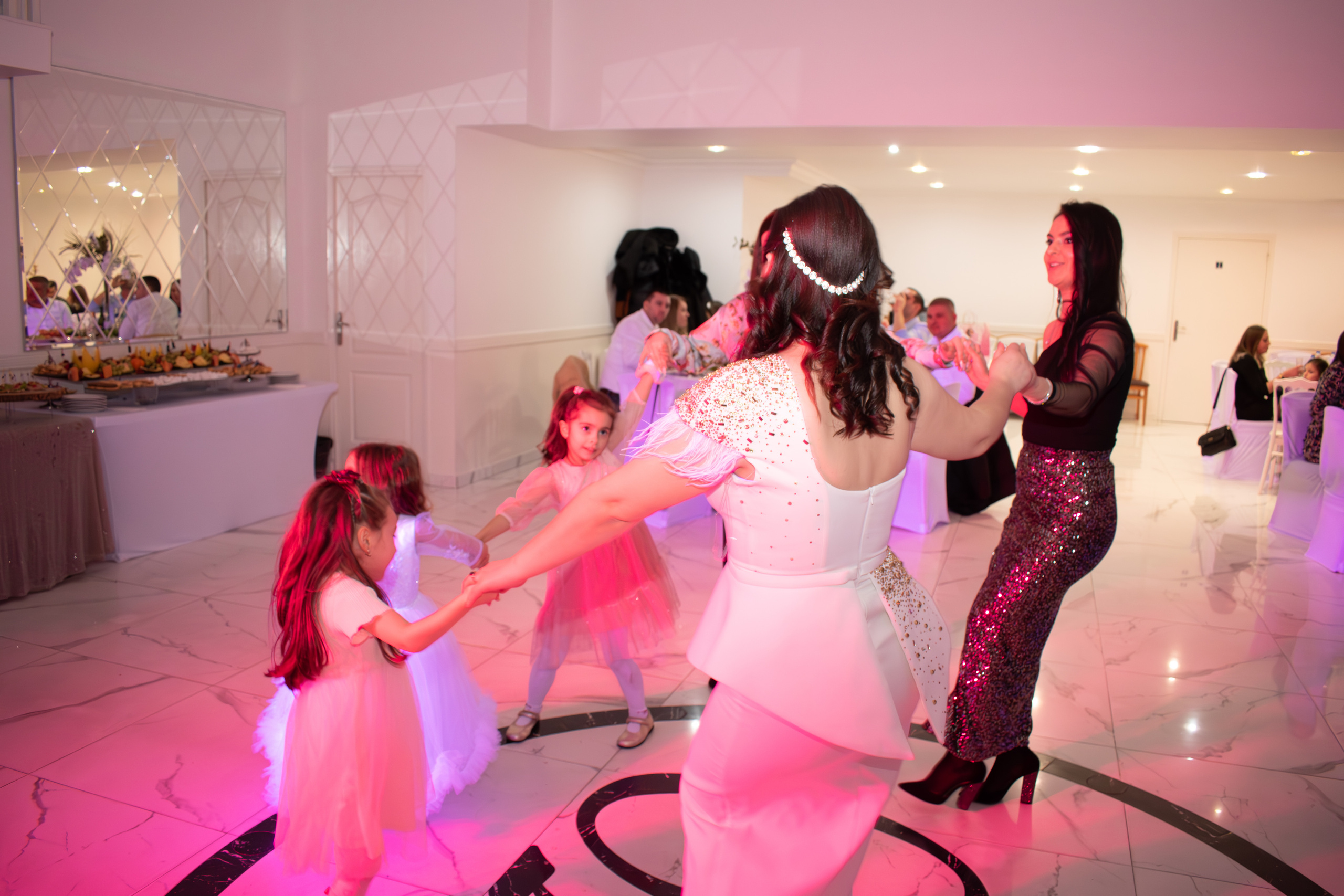 Happy Birthday. Fotograful și Cameramanul familiei dvs în Franța Paul Photographer