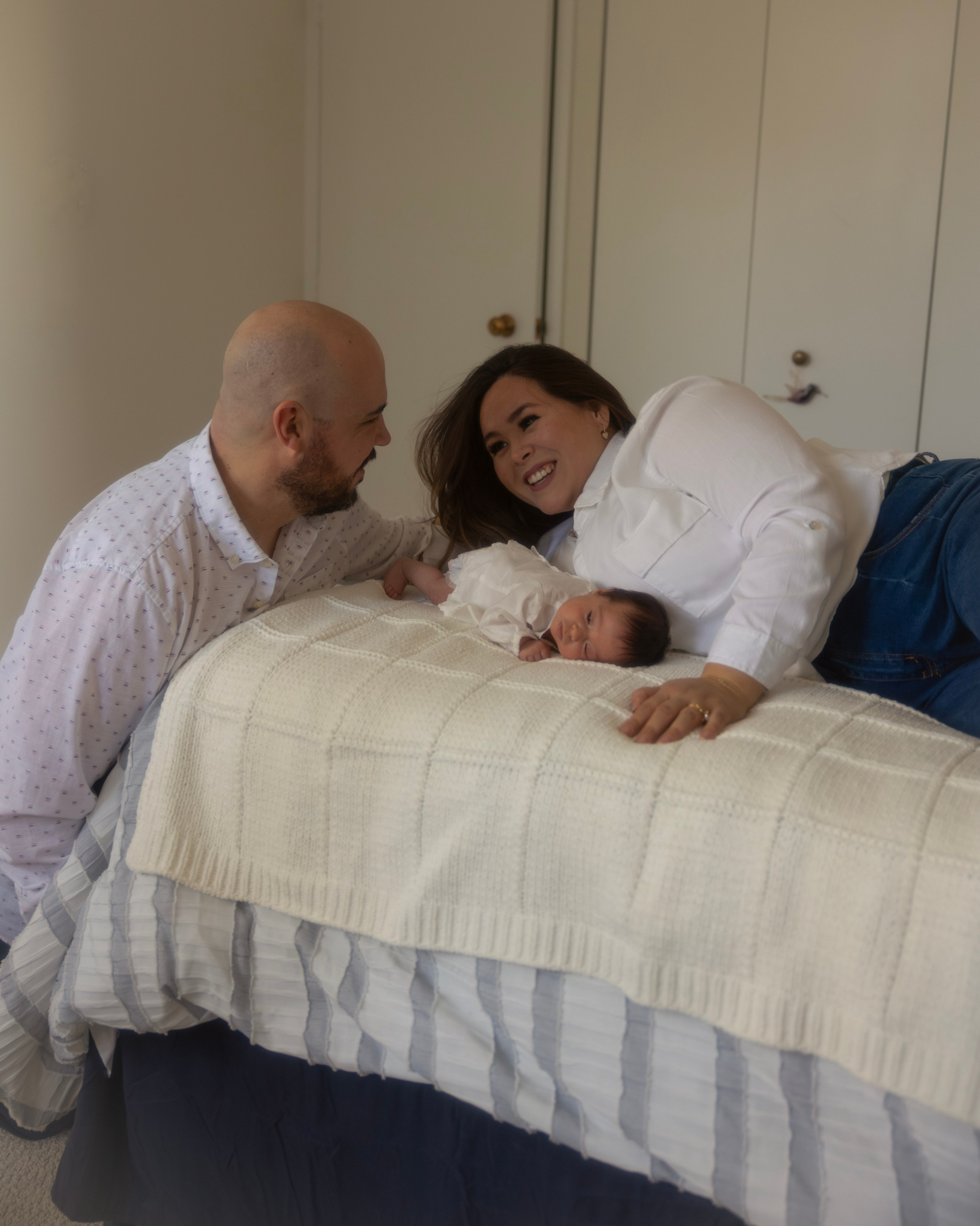 VICTORIA & VALENTINA