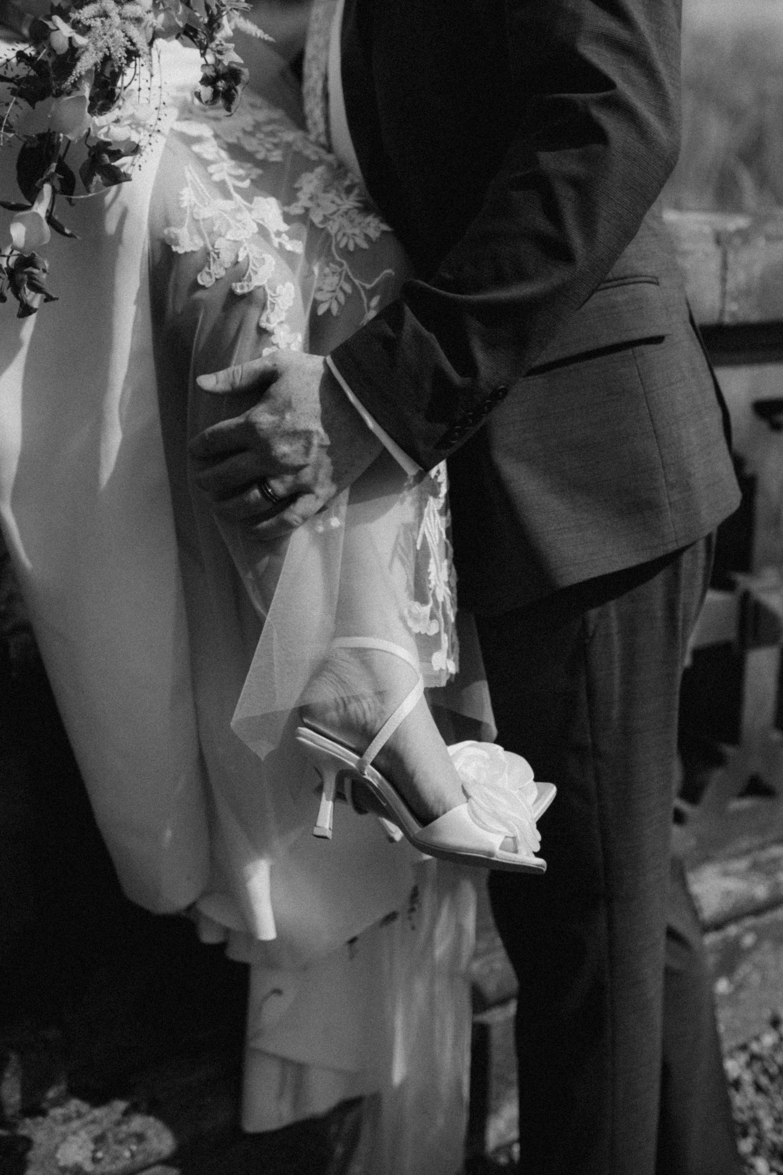 Matthew and Trinh. Wedding and Portrait Photographer Evie Moon
