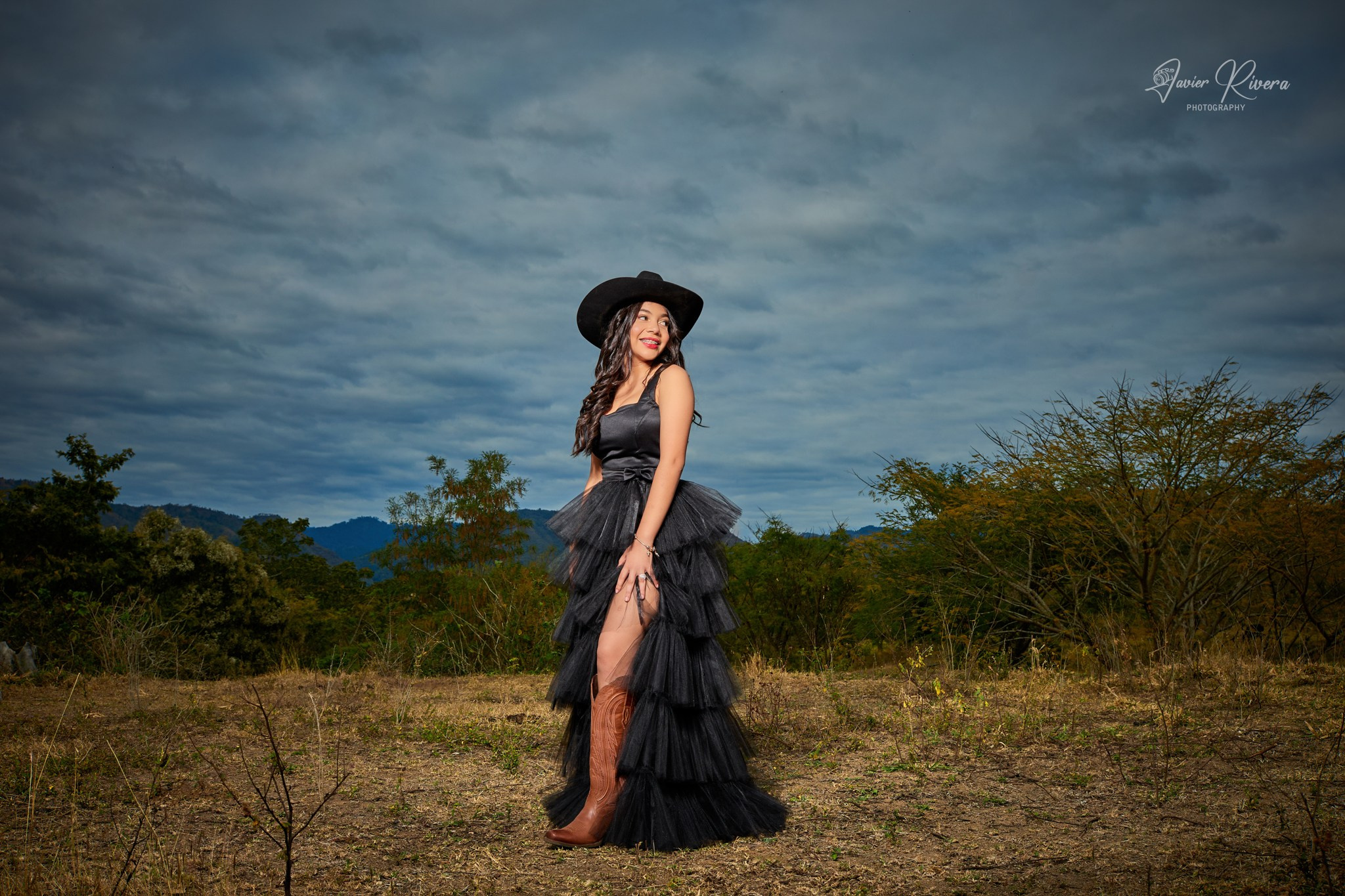 QUINCEAÑERAS. Estudio Fotográfico Jafet