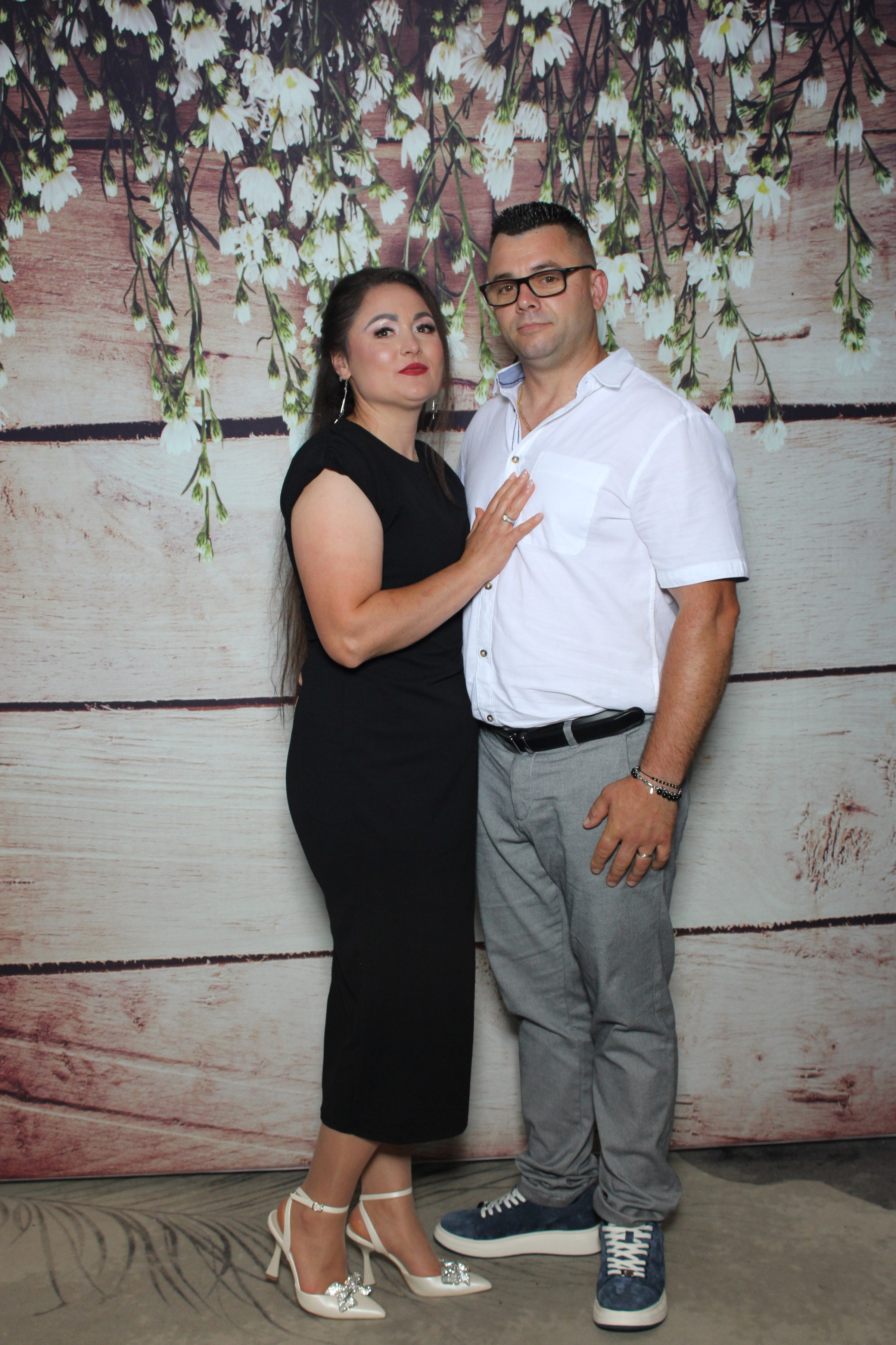 Nunta Denisa & Daniel – Zâmbete și distracție cu Oglinda Amintirilor Suceava