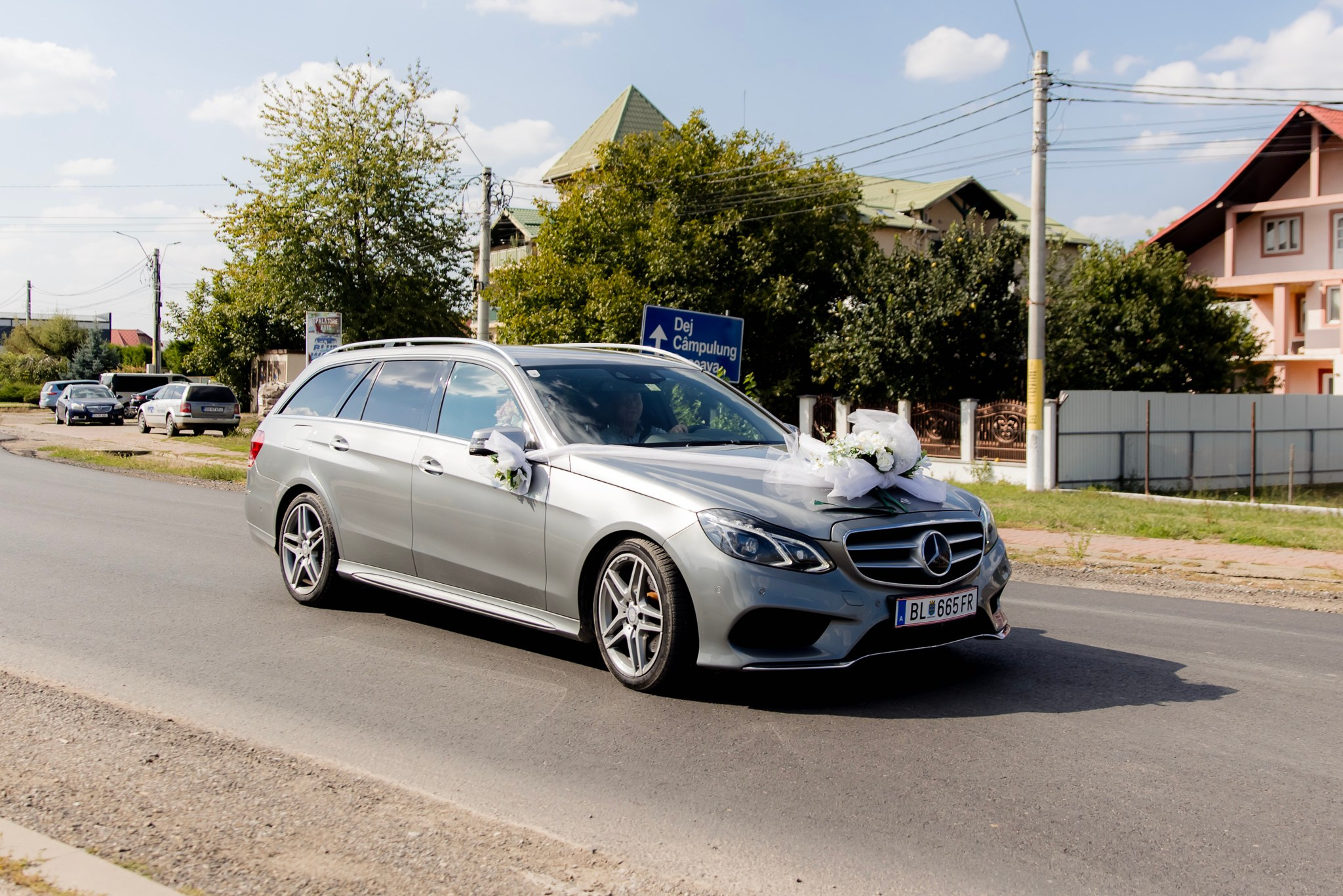 Mihai & Oana. Servicii foto-video profesionale, pentru momente de neuitat