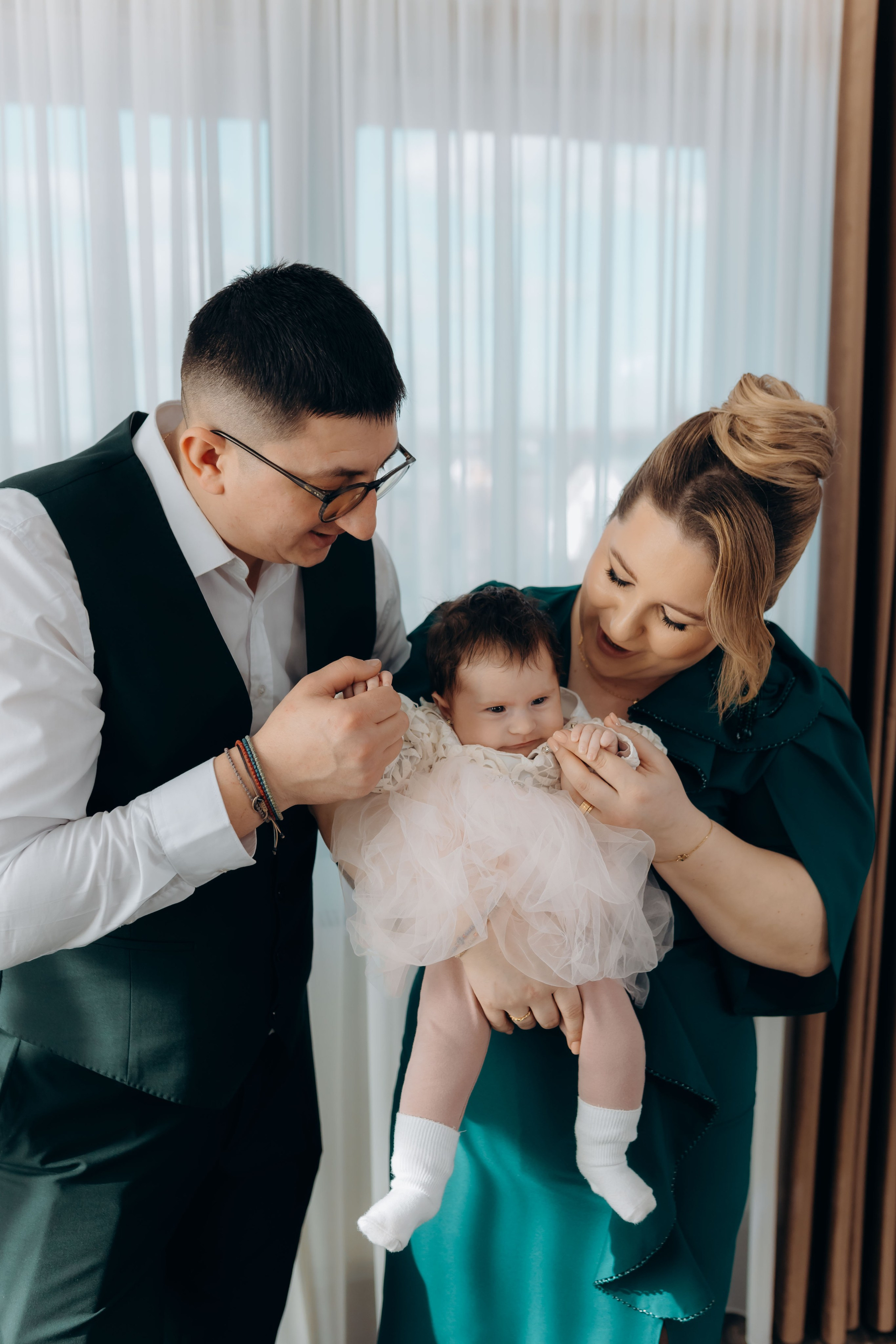 Povestea voastră, regizată de noi |Cristi Turculet Videograf Nuntă Suceava | wedding highlight. Servicii foto-video profesionale, pentru momente de neuitat