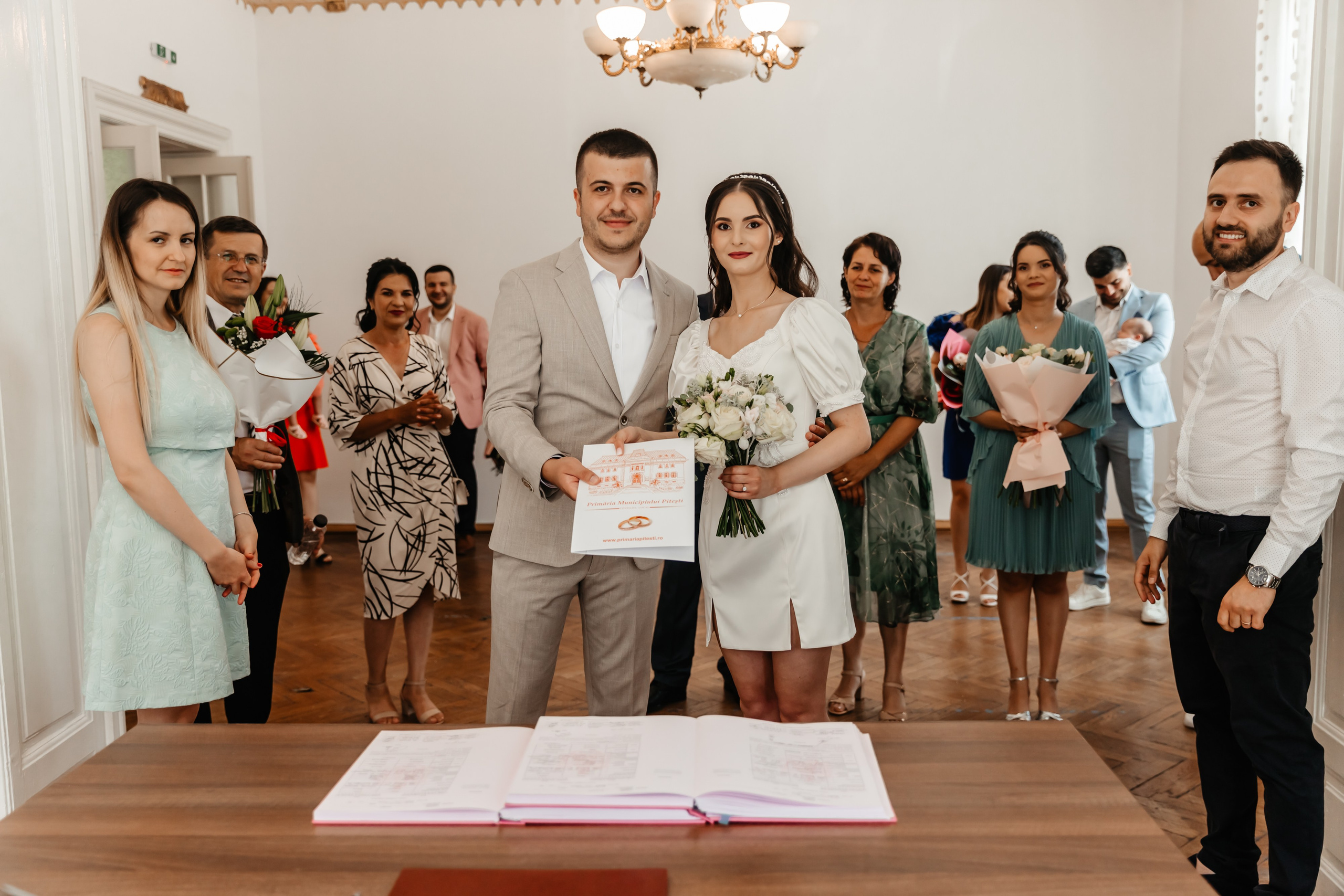 Ramona & Marius - Civil Wedding - Pitești. Fotograf Profesionist Pitesti-Bucuresti| Mircea Seinea