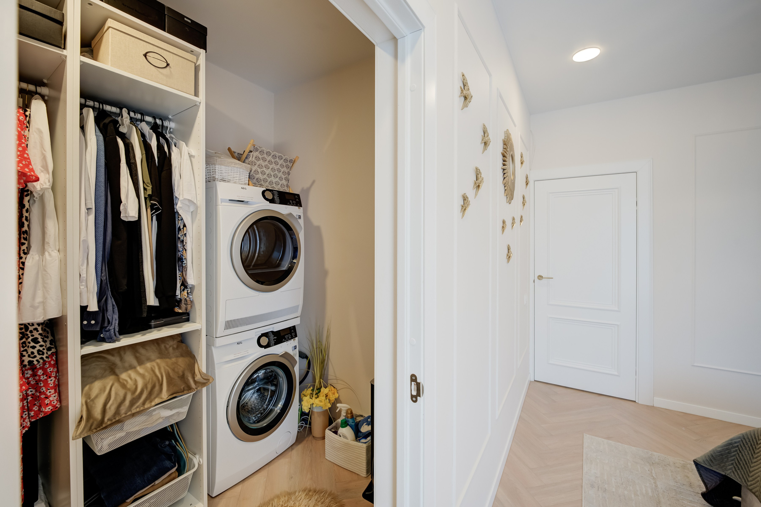 Lentvaris, gražus namas. Elina Sapiega fotografė Vilniuje