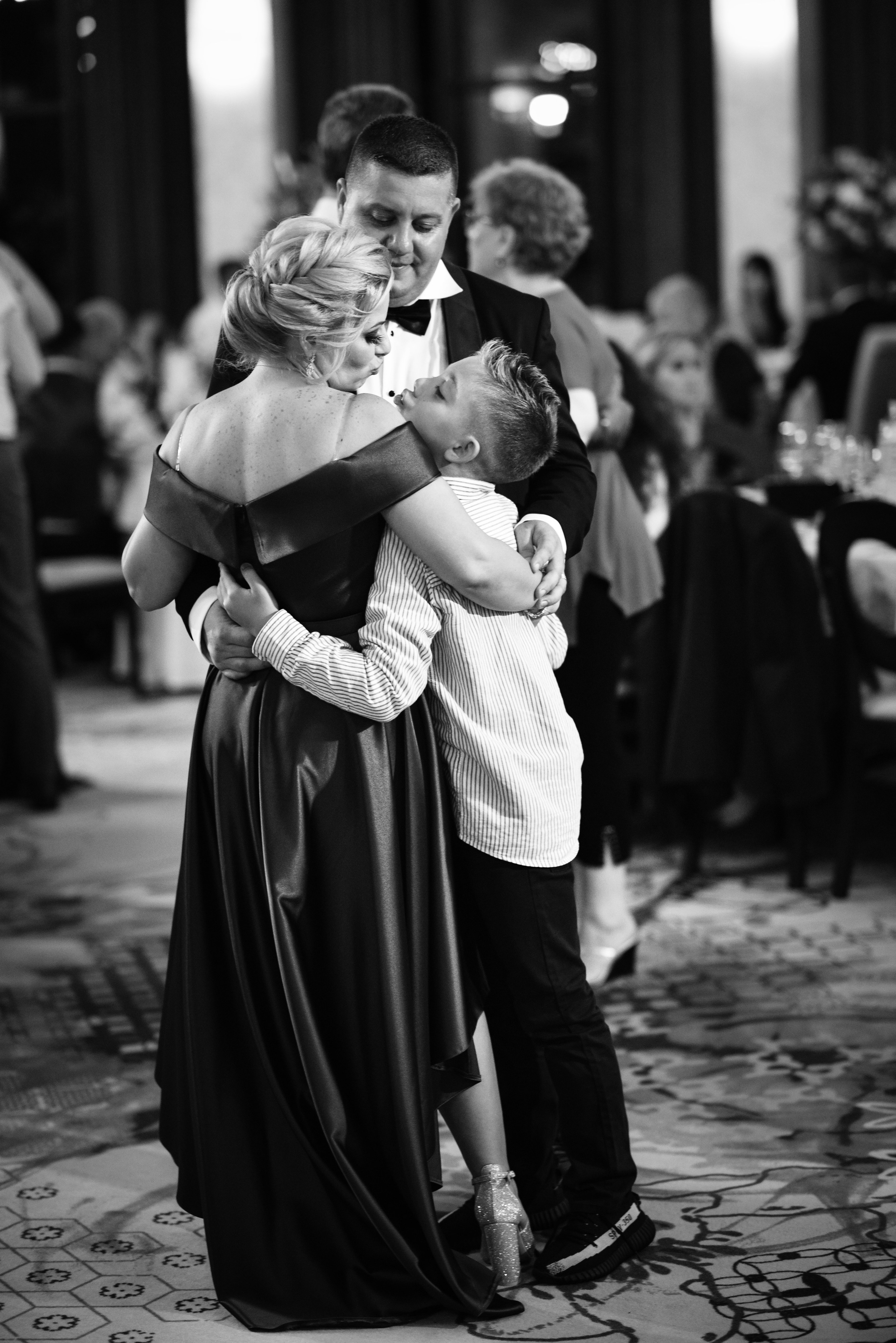 Paula & Ginel. Acasă