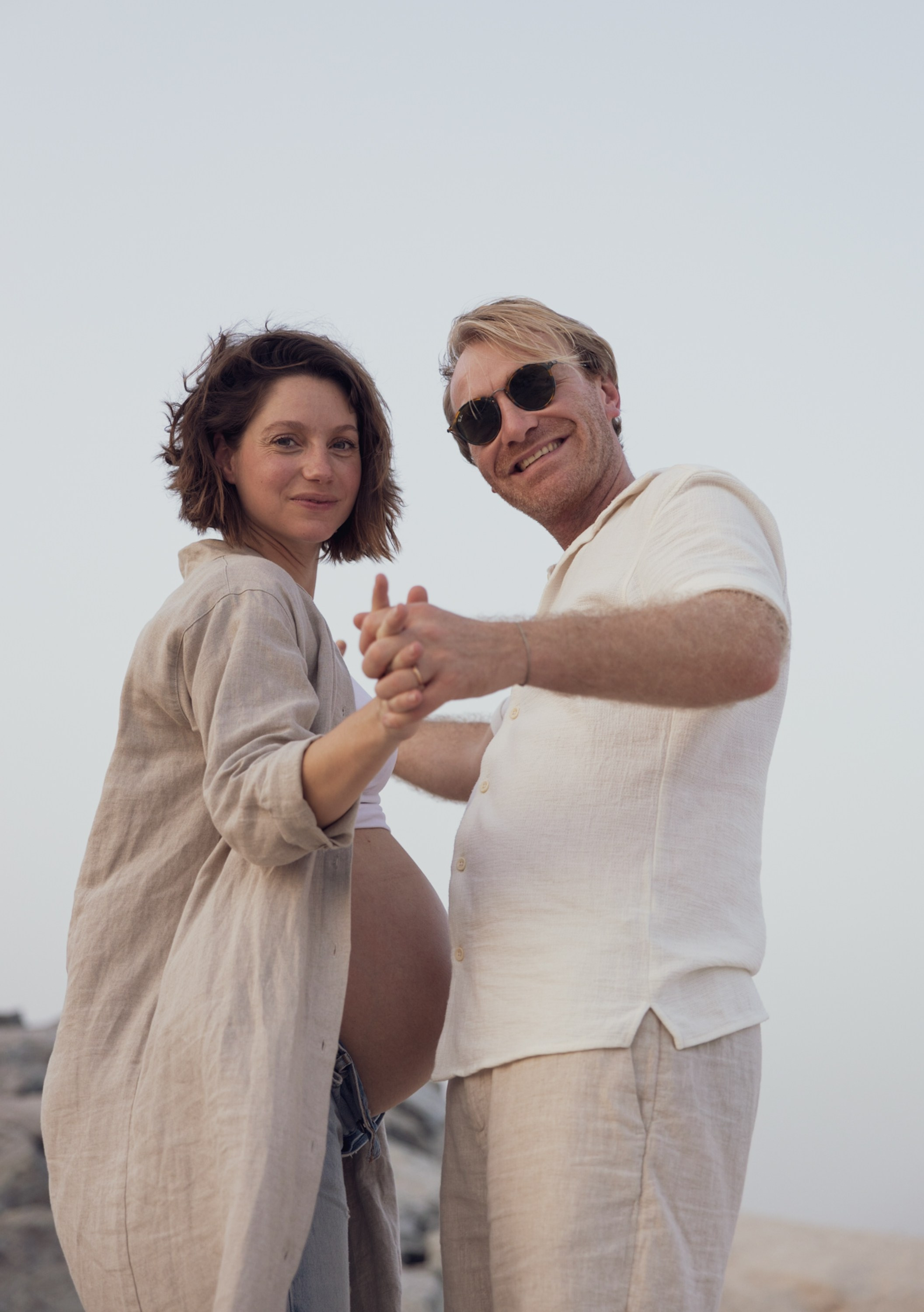Maternity Session — Beach. Family Photographer in Dubai