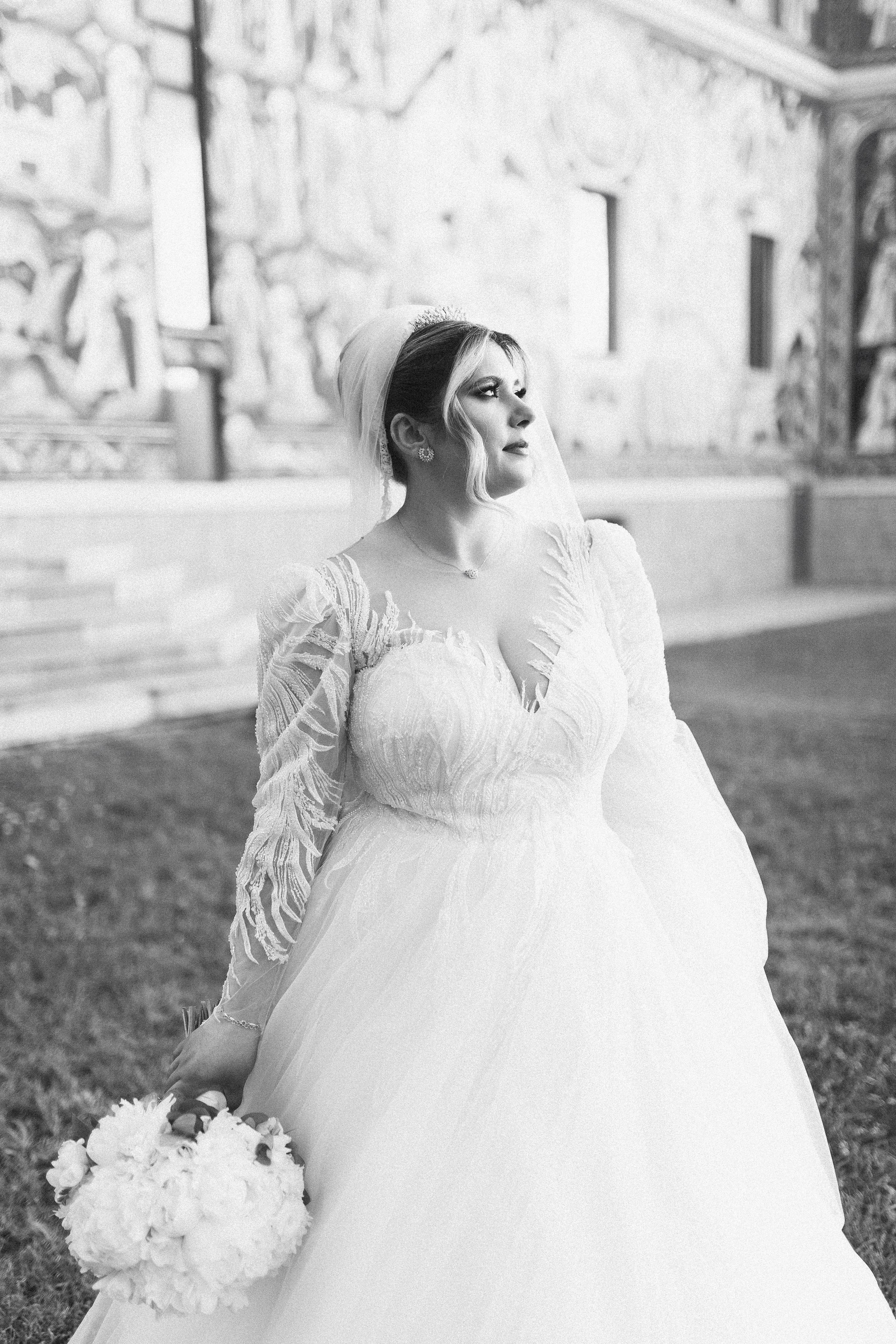 Oana & Andrei. Vlad Aconstantinesei Photographer