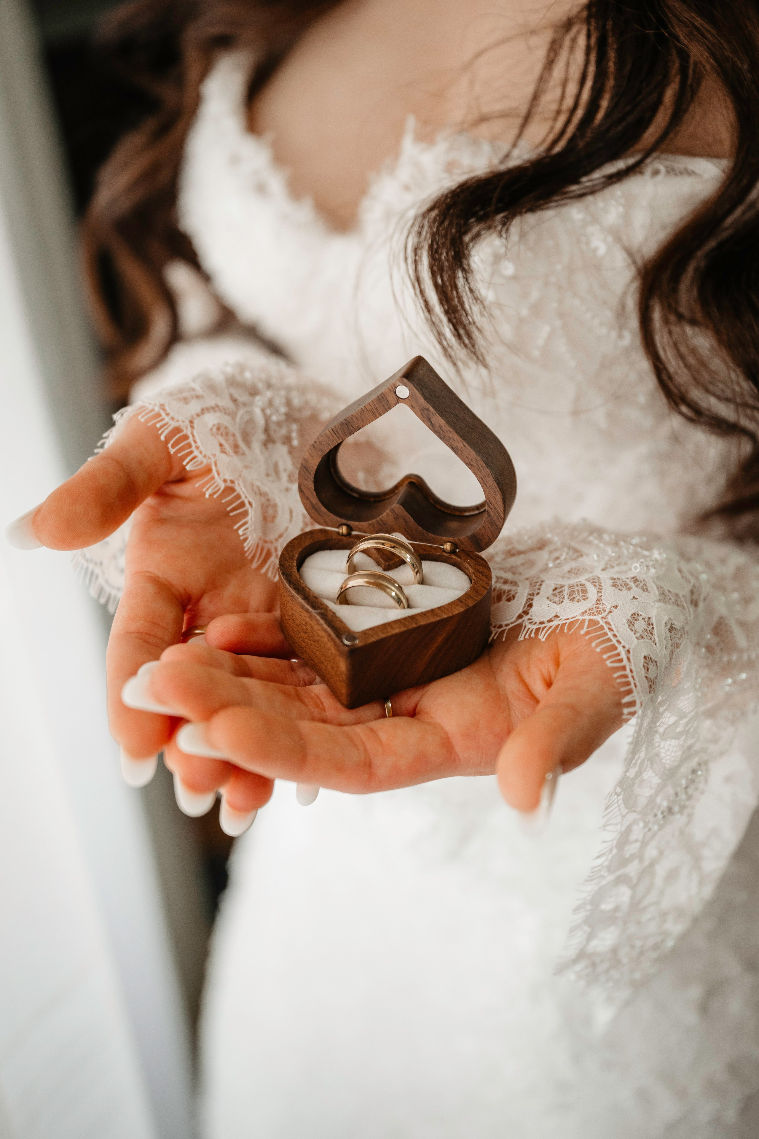 🤎 I o a n a & R o b e r t — Wedding Day Preview. Wedding & Family Photographer