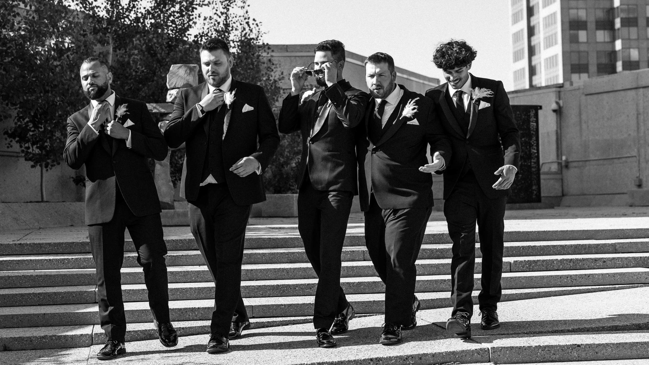 Khrystyna & Zachary (Winnipeg Art Gallery). Wedding Photographer in Winnipeg — Cinematic & Timeless by Vitiuk Photography