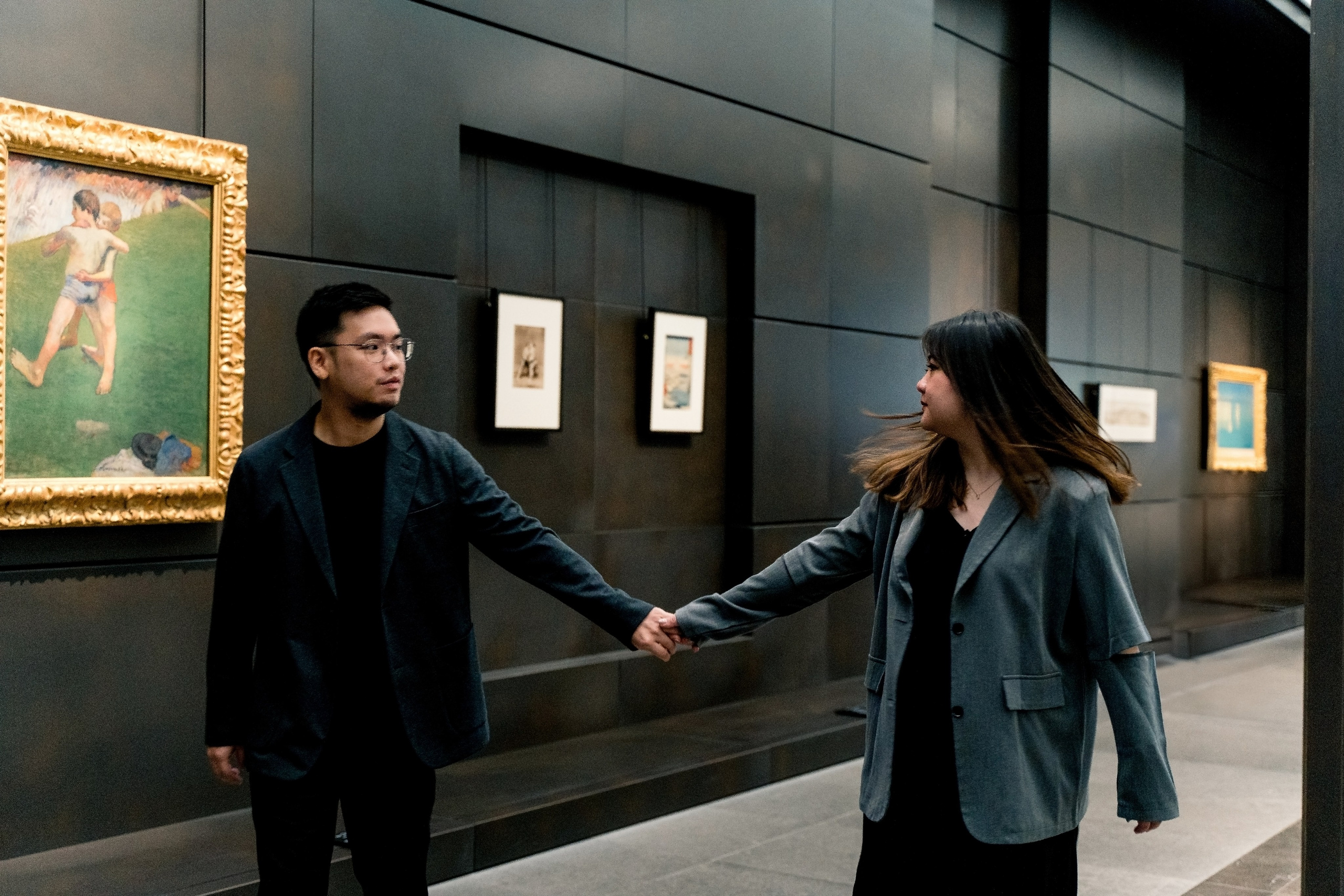 Love story Louvre Abu Dhabi. Фотограф в Абу Даби Марина