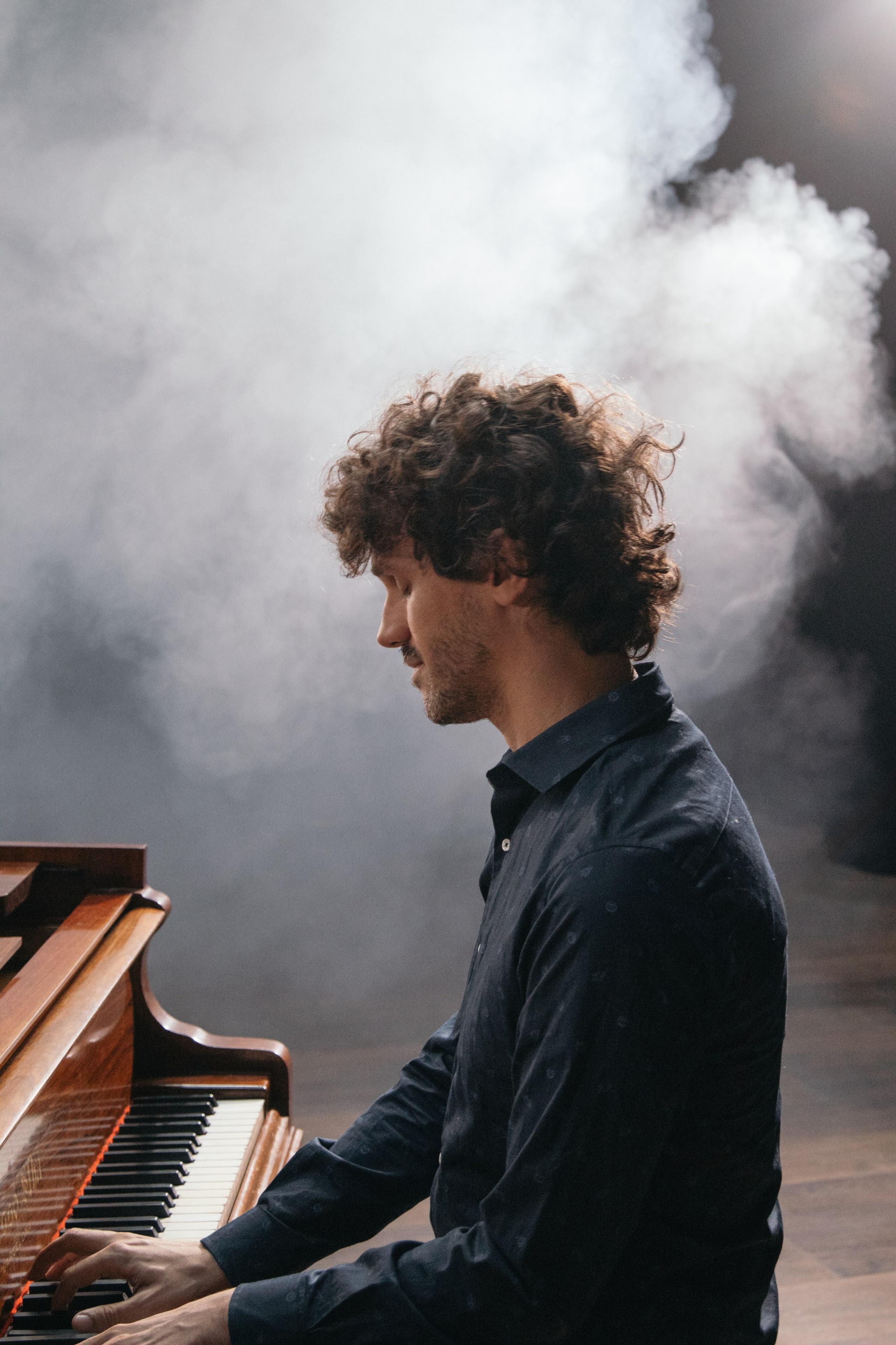 Attih Soul, choir shoot. Alexandra Uzianova — photo and video content in Barcelona