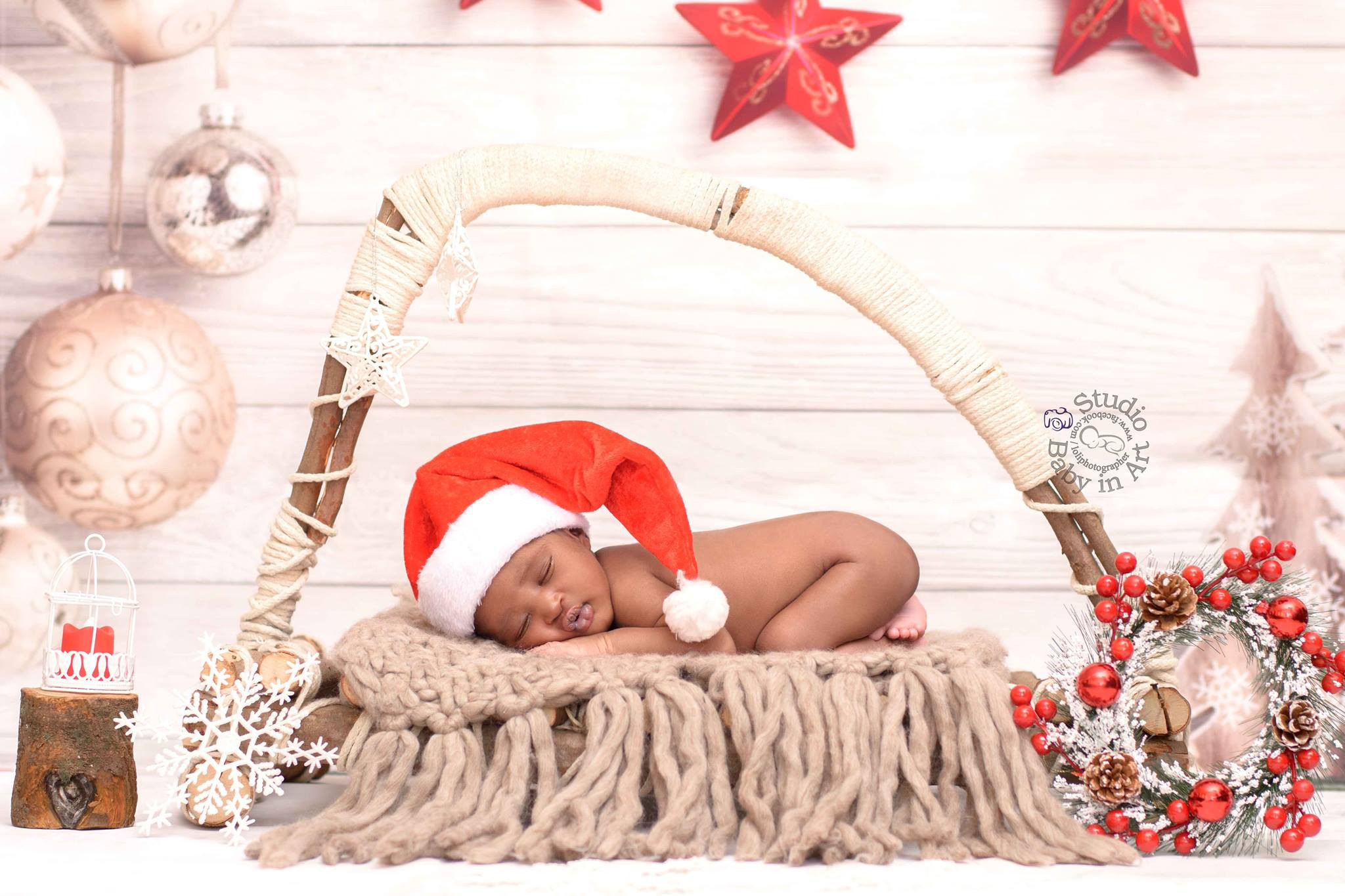 Christmas and New Year photos in Nairobi and Mombasa. Newborn, Baby, Maternity and Family Photographer Nairobi Mombasa Kenya
