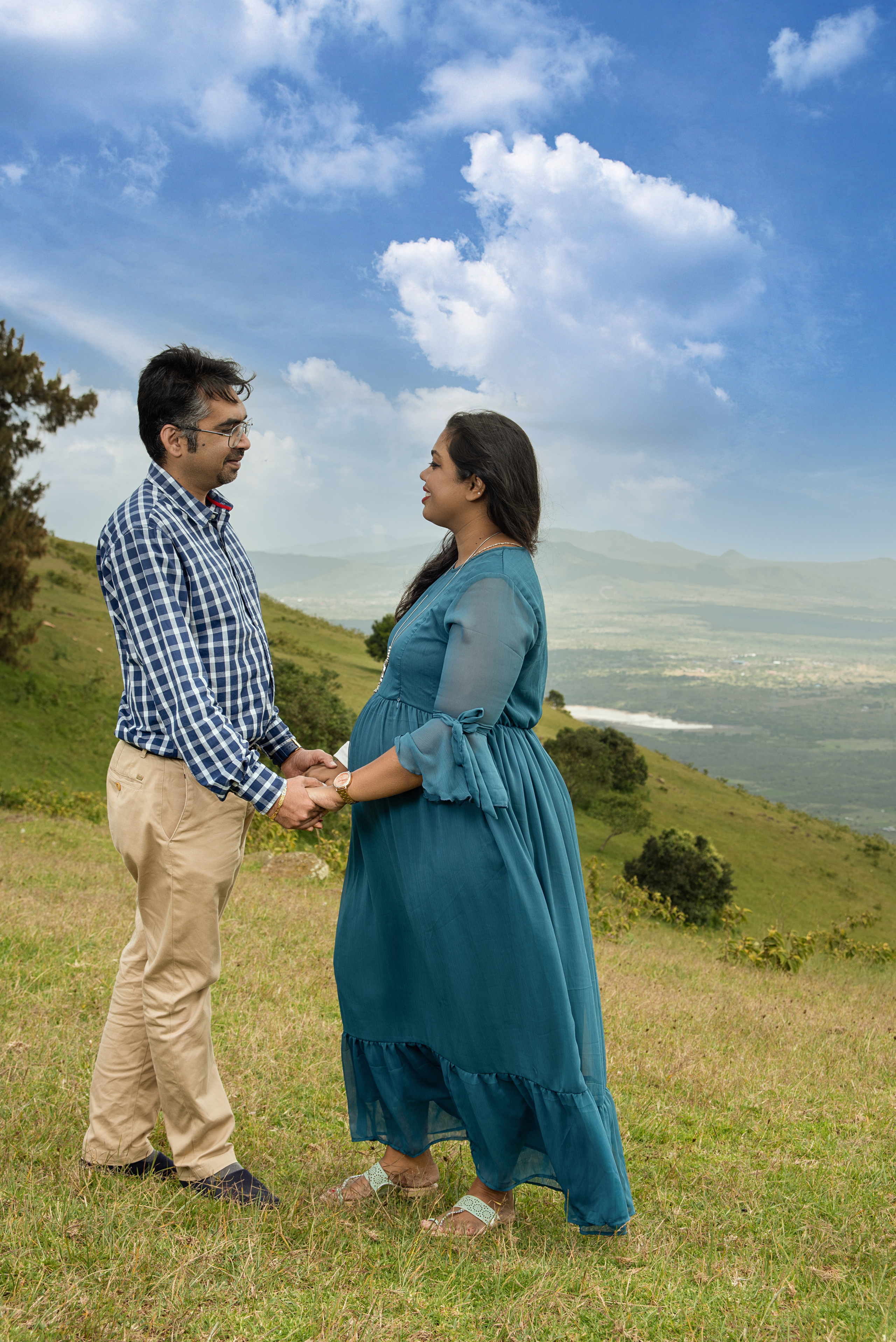 Mombasa Nairobi Maternity photo shoot at Ngong Hills