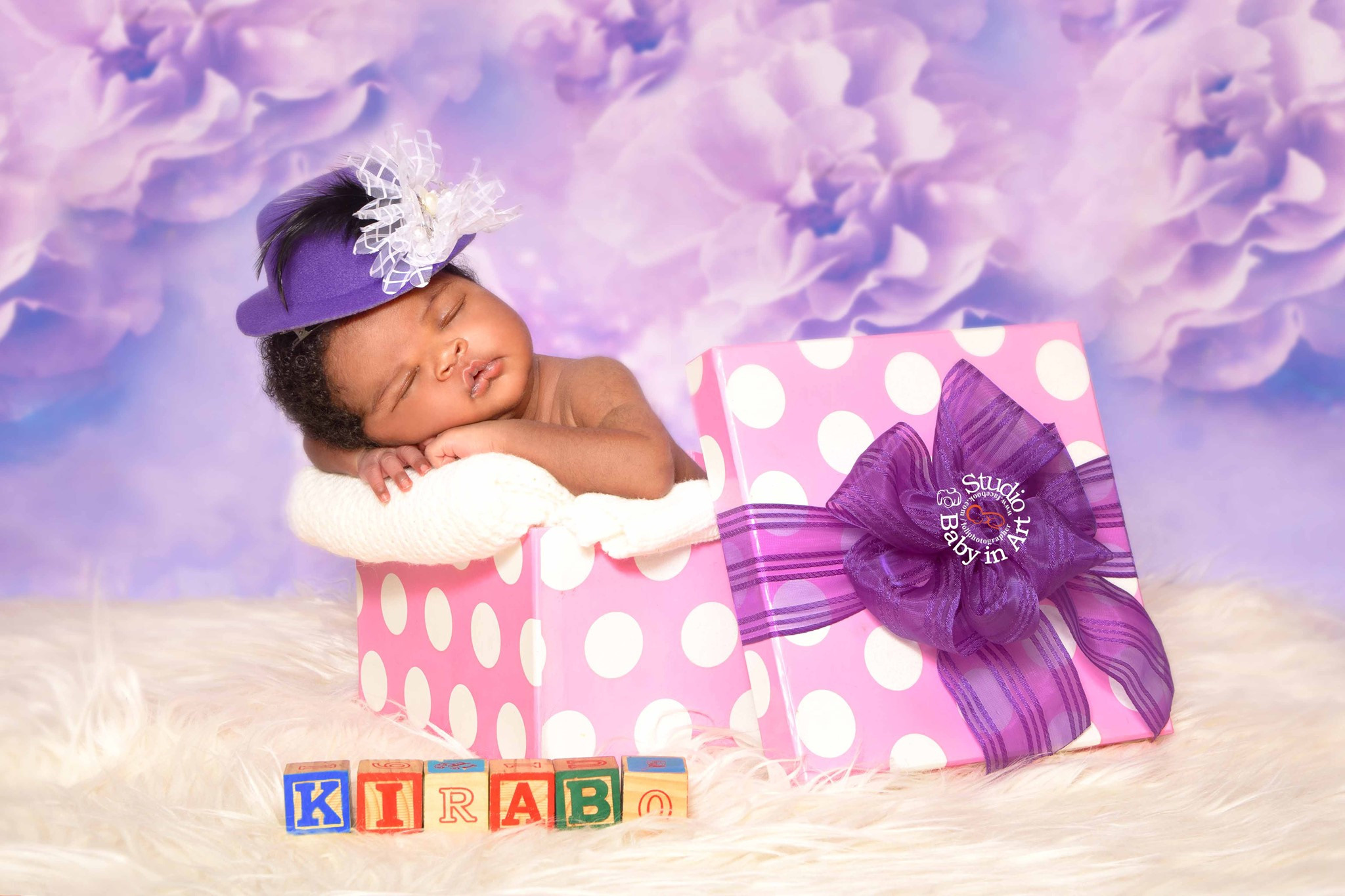 International Newborn Baby photo in Nairobi and Mombasa Kenya. Newborn, Baby, Maternity and Family Photographer Nairobi Mombasa Kenya