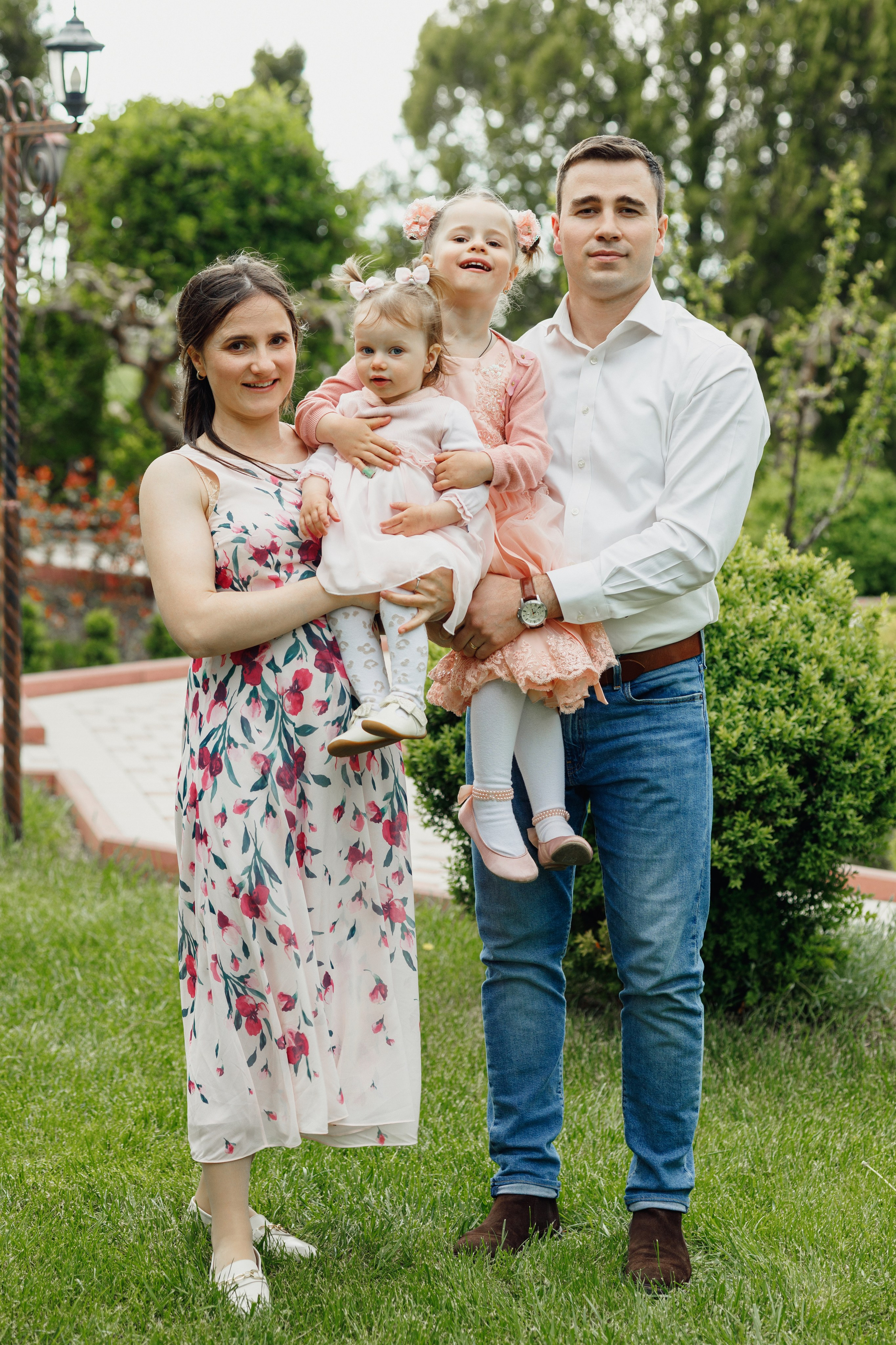 Familia Anton. Fotograful evenimentului tău