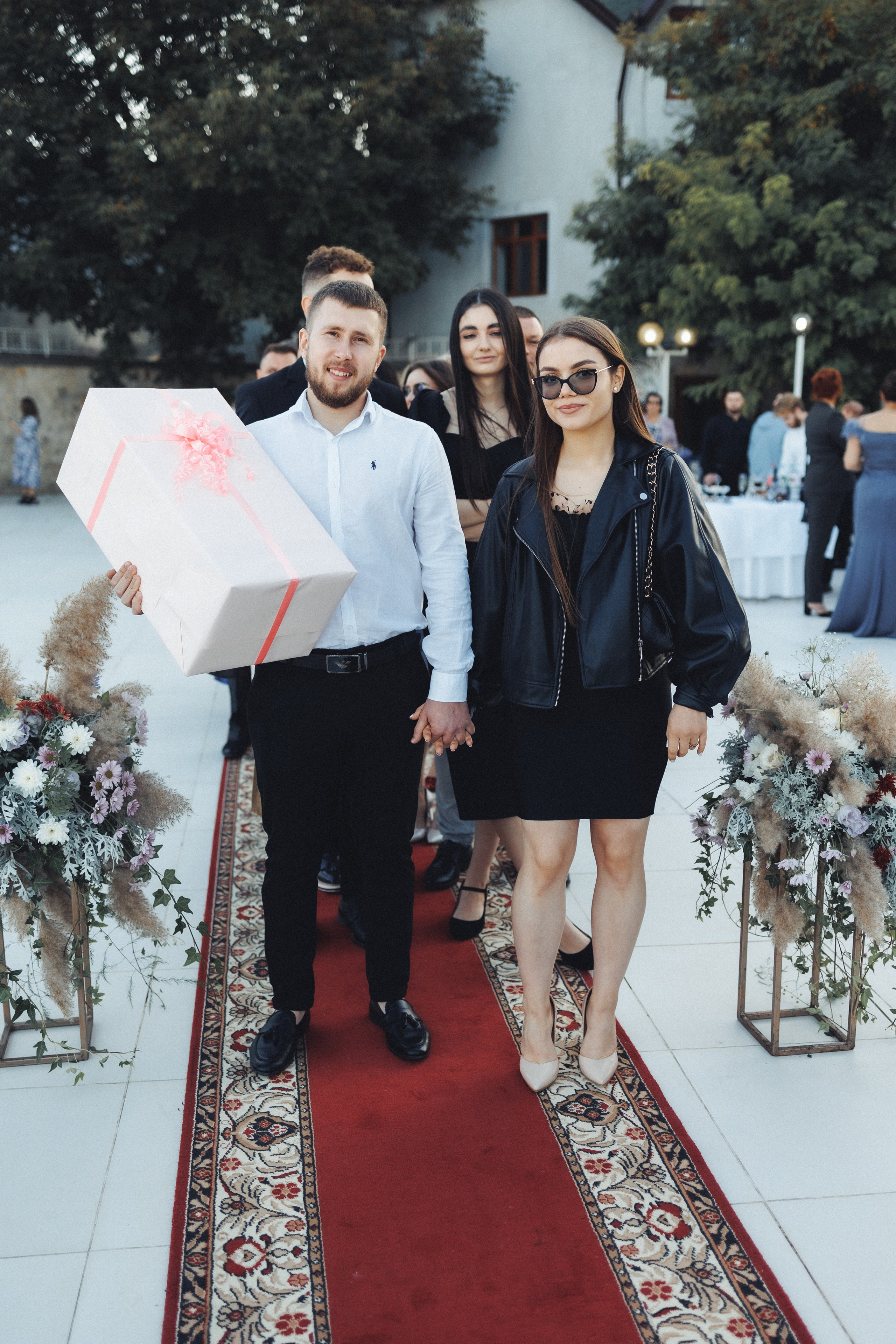 X & S. Fotograful evenimentului tău