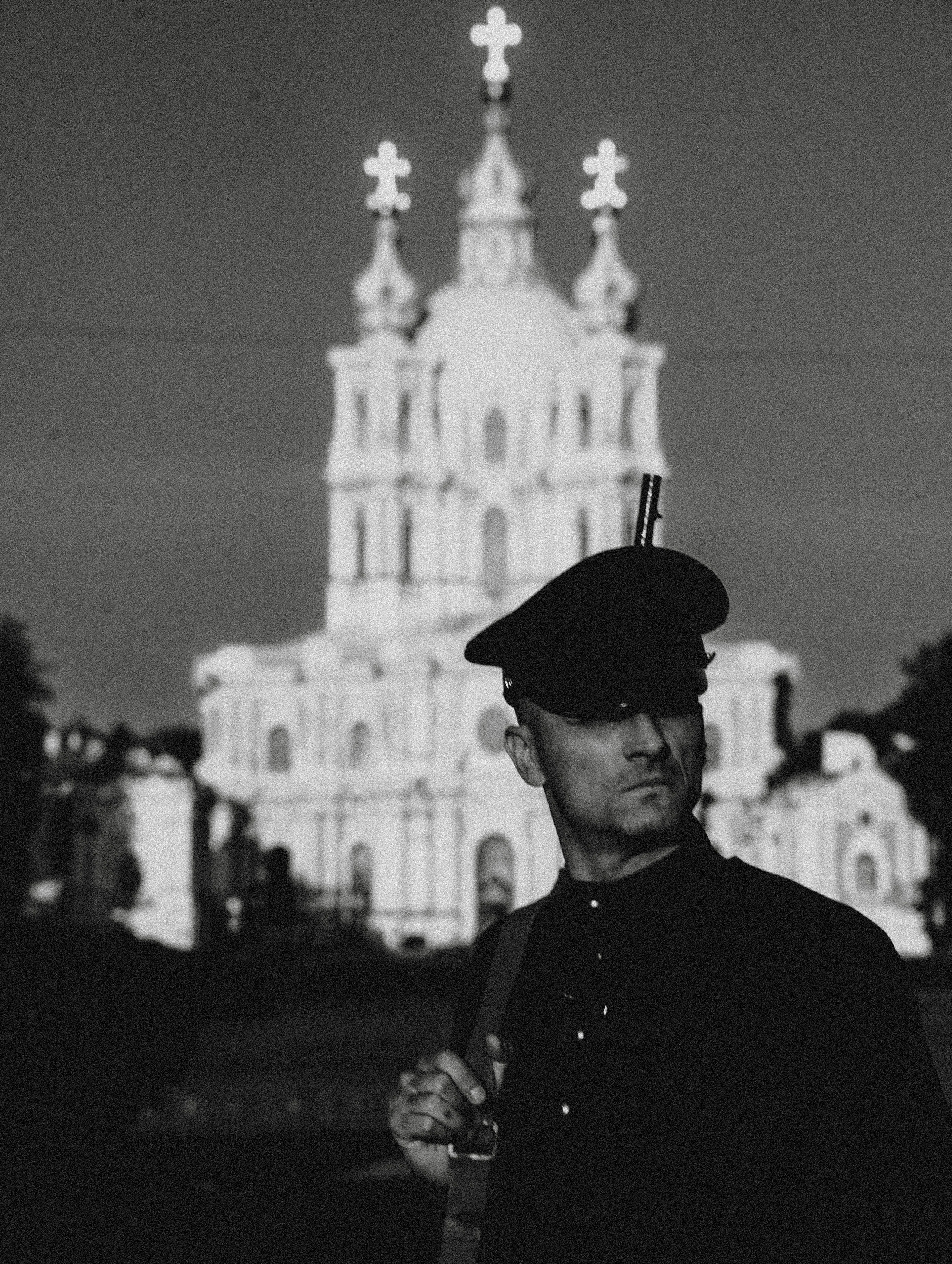 ХРУСТАЛЬНЫЙ МИР. Стрит-фотография, полная абсурда, идиотизма и красоты