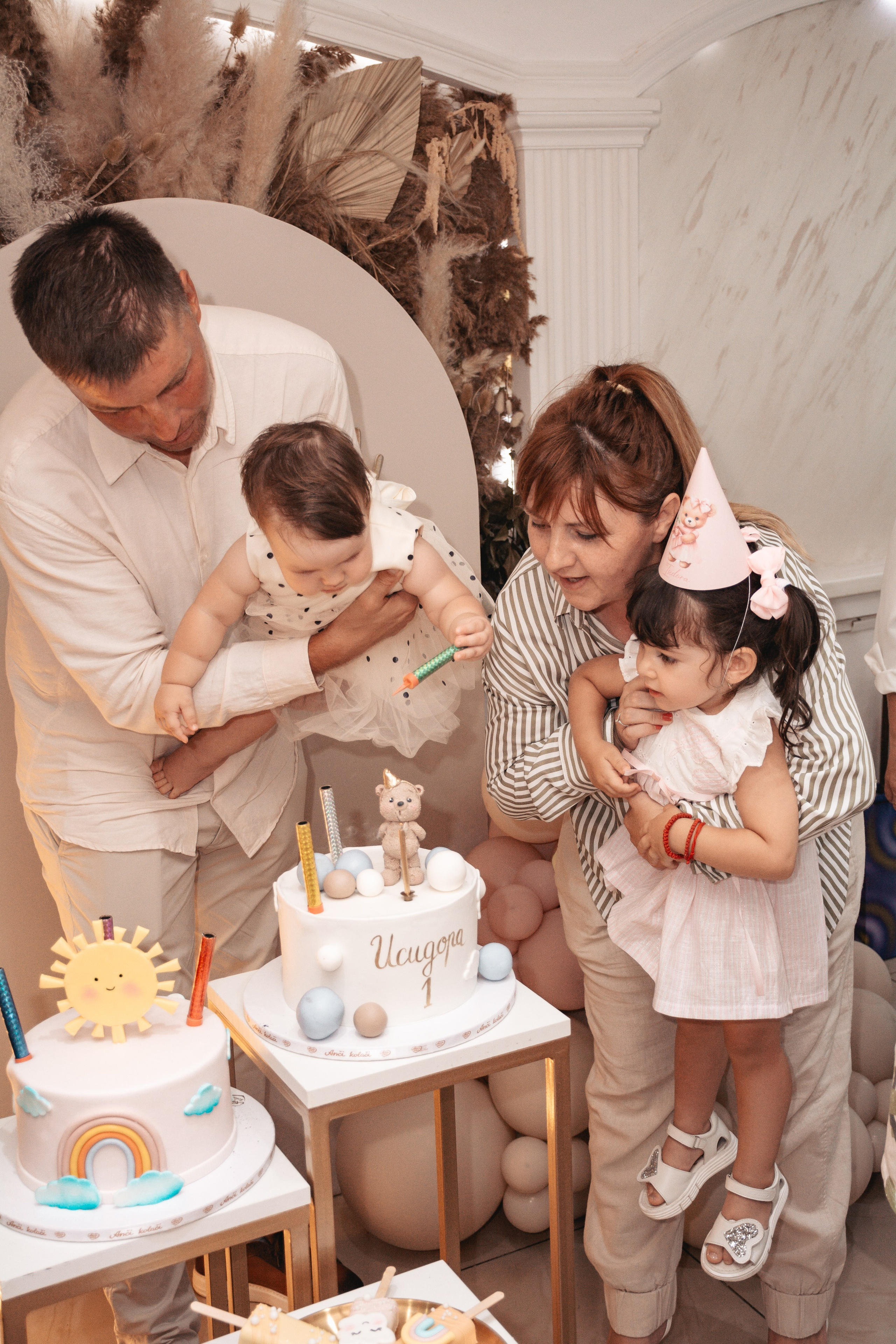 Isidora, rođendan. BambinaaPhotography