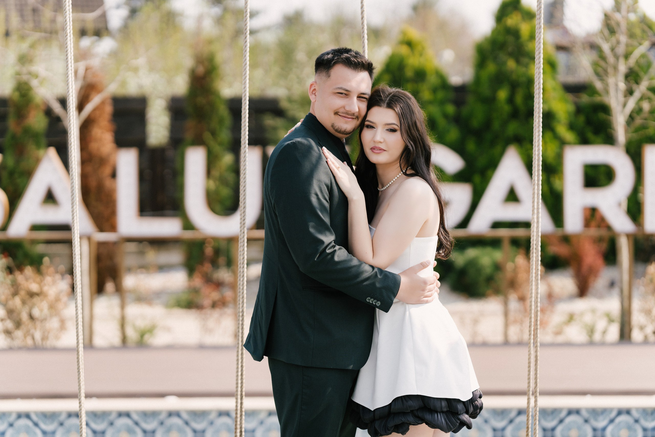 1. Alin Chirilă fotograf stare civilă Cordăreni Botoșani – Răzvan și Andra în ziua cununiei civile, emoții reale surprinse natural2. fotograf stare civilă Cordăreni Botoșani AlinoFotoStudio – miri fericiți după ceremonia civilă alături de familie3. Alin Chirilă fotograf Botoșani – Răzvan și Andra la starea civilă din Cordăreni4. fotograf nuntă Botoșani Alin Chirilă – ședință foto de cuplu în grădina de vară Casa Lux5. AlinoFotoStudio fotograf stare civilă Botoșani – portrete romantice cu Răzvan și Andra după cununia civilă6. fotograf evenimente Botoșani Alin Chirilă – miri și nași la restaurant Indigo - Casa Lux7. fotograf Cordăreni Botoșani – moment emoționant la semnarea actelor de căsătorie surprins de Alin Chirilă8. Alin Chirilă povestitor prin fotografie – stare civilă elegantă în județul Botoșani9. fotograf cununie civilă Botoșani – cadre naturale cu familia și apropiații la Casa Lux10. AlinoFotoStudio fotograf nuntă Botoșani – Răzvan și Andra la începutul unei noi povești de iubire - fotograf-Botoșani-fotograf-nuntă-Botoșani-fotograf-evenimente-Botoșani-servicii-foto-video-Botoșani-cununie-civilă-Cordăreni-Alin-Chirilă-fotograffotograf-nuntă-Botoșani-fotograf-stare-civilă-Botoșani-fotograf-Cordăreni-fotograf-evenimente-AlinoFotoStudioservicii-foto-video-Botoșani-fotograf-profesionist-Botoșani-fotograf-cununie-civilă-fotograf-nuntă-Cordărenifotograf-evenimente-Botoșani-fotograf-botez-Botoșani-fotograf-nuntă-Botoșani-Alin-Chirilă-povestitor-prin-fotografiefotograf-Botoșani-fotograf-Suceava-fotograf-Iași-fotograf-nuntă-moldova-servicii-foto-videofotograf-cununie-civilă-Botoșani-fotograf-stare-civilă-Cordăreni-fotograf-miri-Botoșanifotograf-restaurante-Botoșani-fotograf-Casa-Lux-Botoșani-fotograf-petrecere-eveniment-BotoșaniAlinoFotoStudio-fotograf-Botoșani-fotograf-nuntă-premium-fotograf-evenimente-private-Botoșanifotograf-nuntă-ieftin-Botoșani-fotograf-bun-Botoșani-fotograf-recomandat-Botoșani-servicii-fotofotograf-miri-Botoșani-fotograf-love-story-Botoșani-fotograf-ședință-foto-Botoșani-fotograf-cuplu