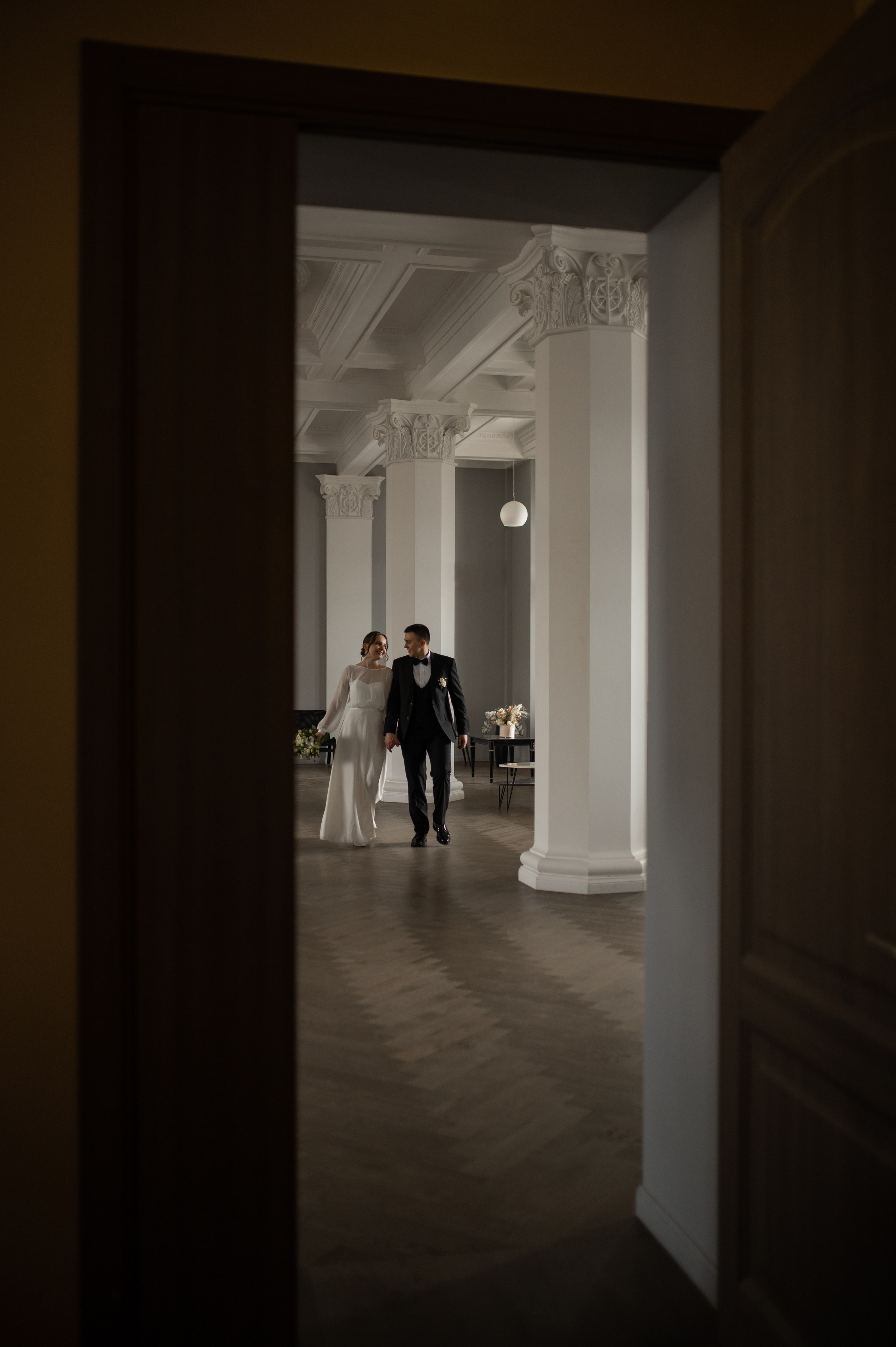 Smile. Wedding and commercial photographer