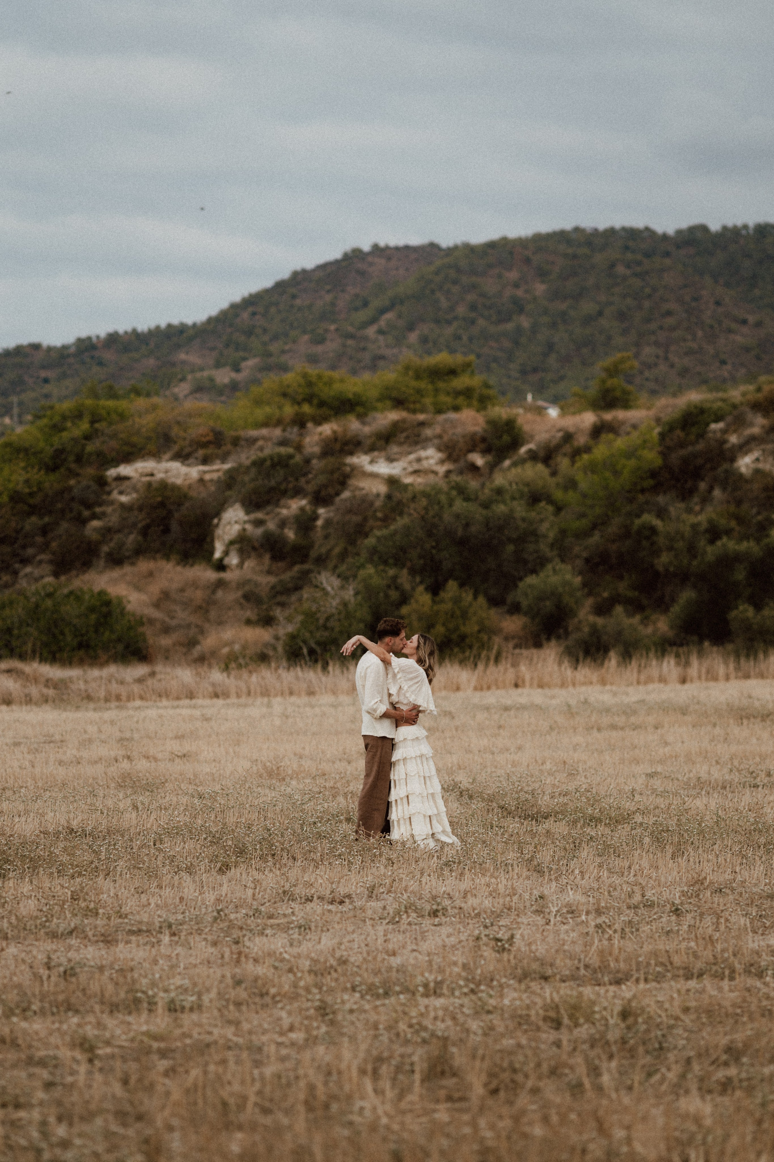 Inga & Alex. Photographer Alina Sparrow