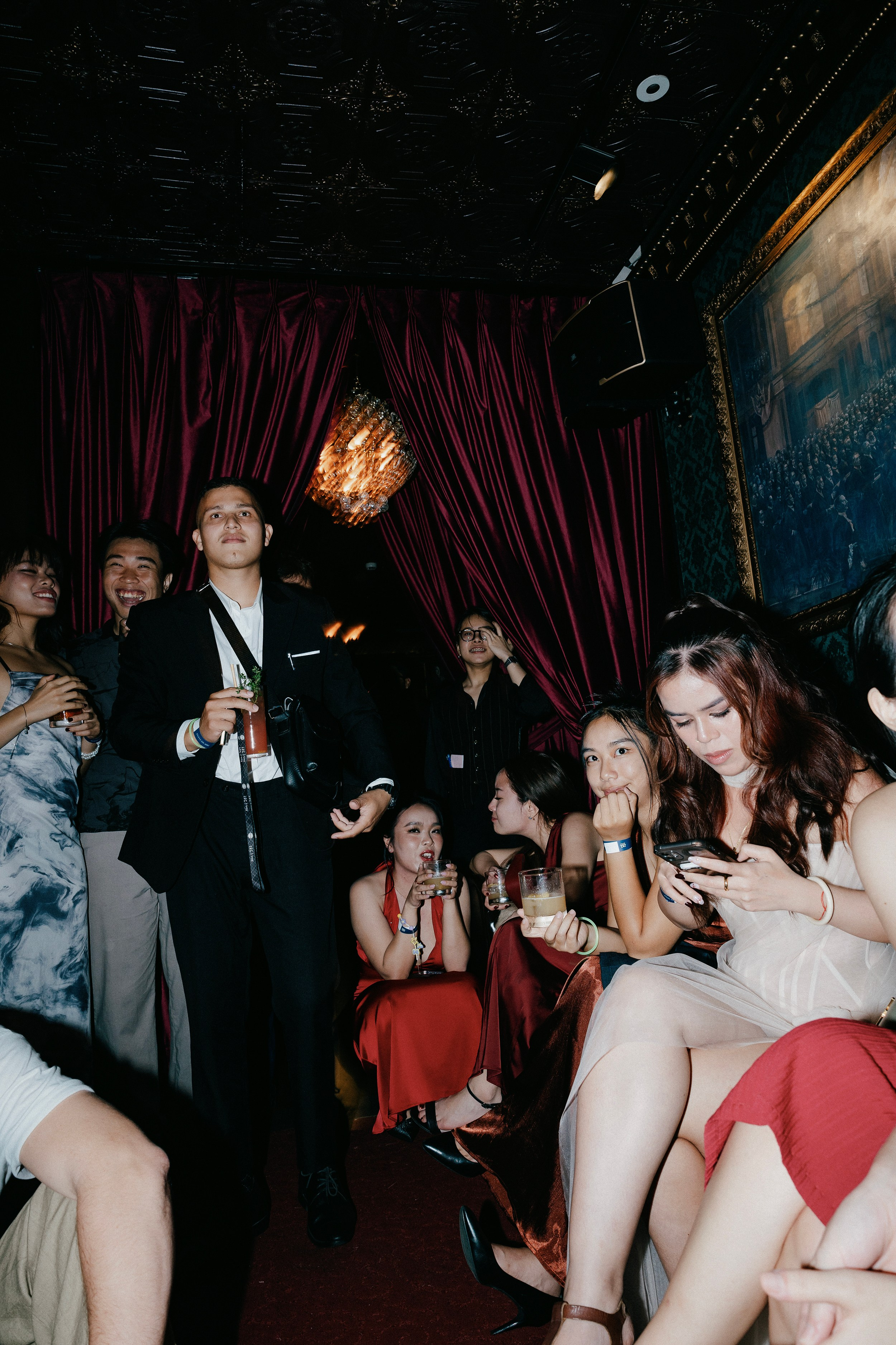 HIEP & TRINH / After wedding. Nhiếp ảnh gia đám cưới hàng đầu tại Thành Phố Hồ Chí Minh