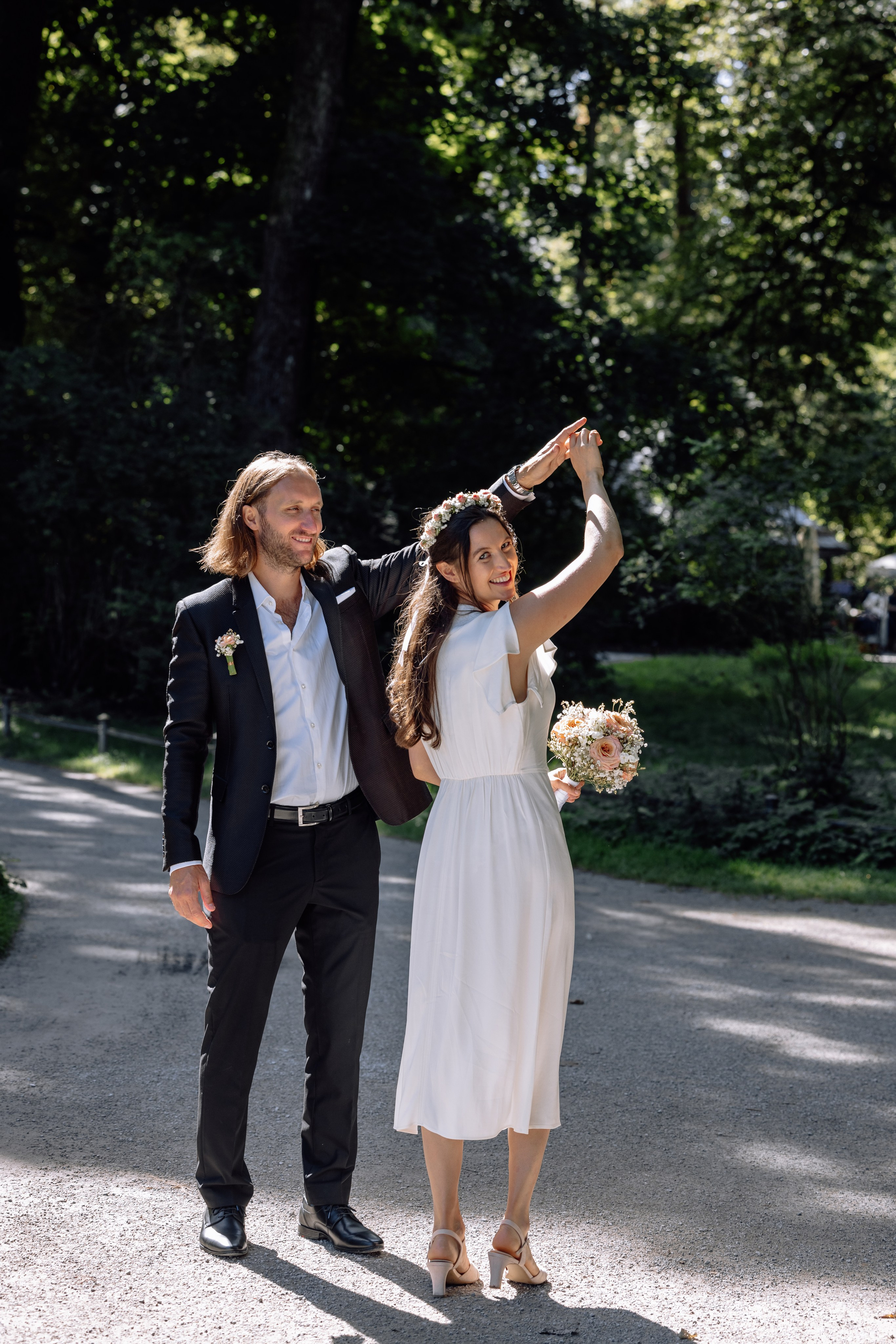 Kleine Familienhochzeit im Standesamt Mandlstrasse 14. Hochzeitsfotograf München Taufe Familienfotograf Tanja Mauke