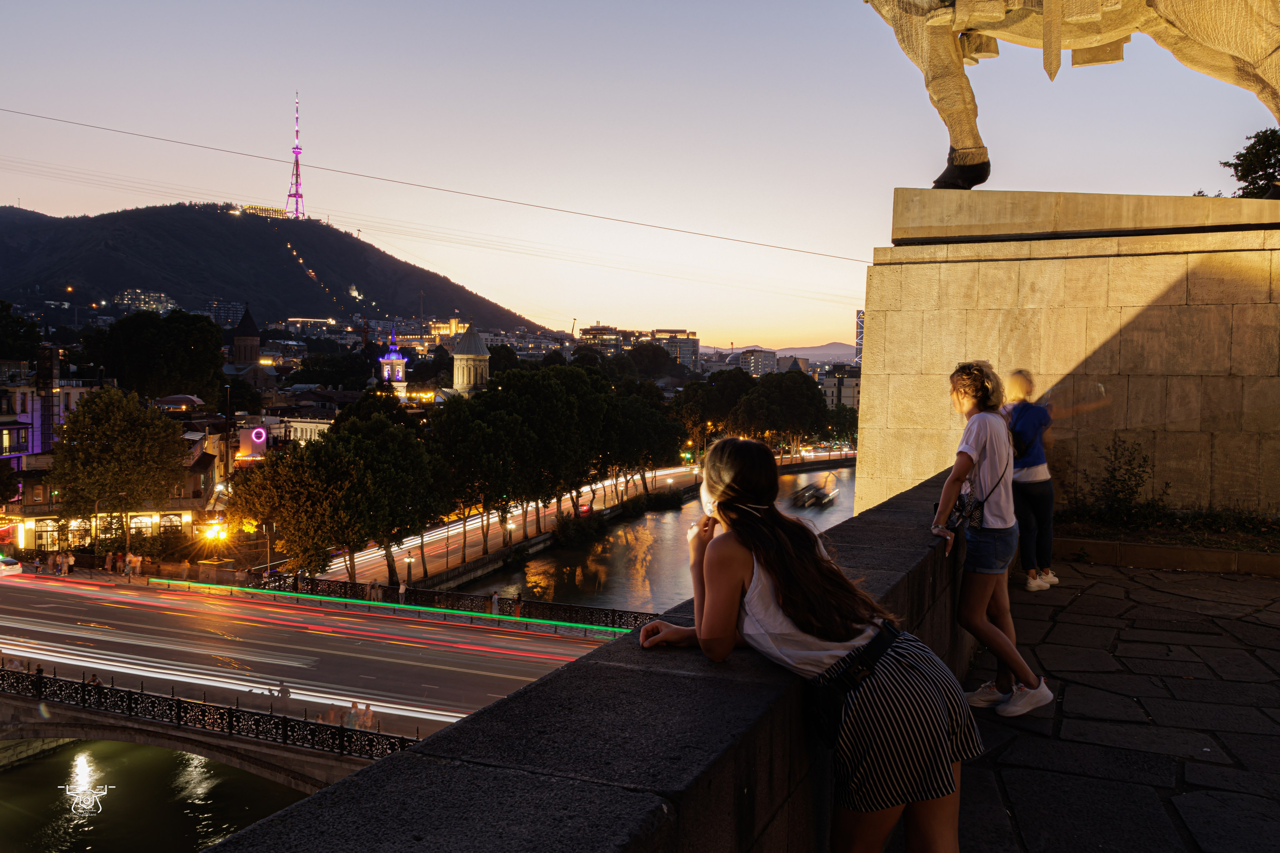 ქალაქი და ადამიანი. FramefreeMan