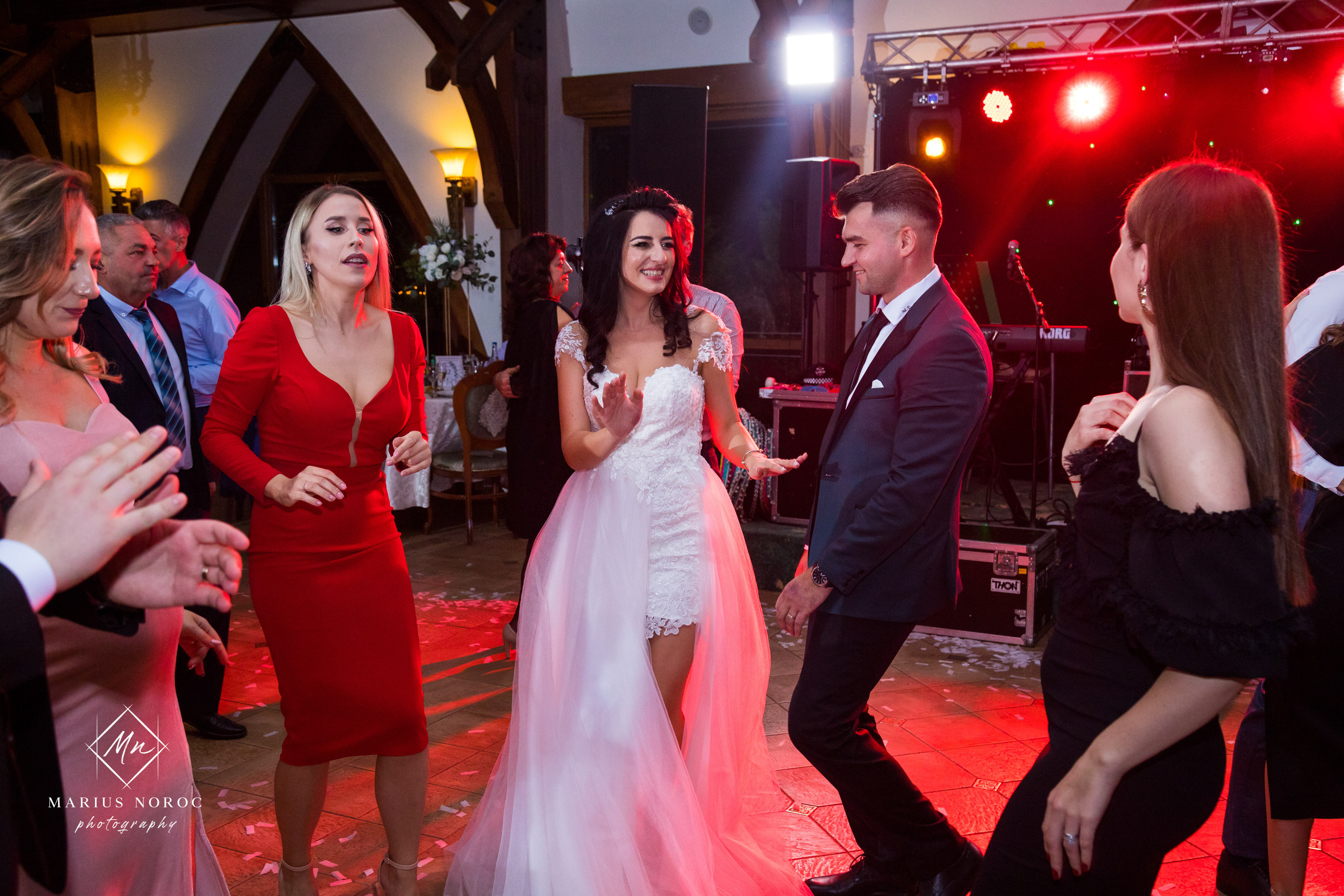 Elena & Petrisor | Hotel Restaurant La Castel Iasi