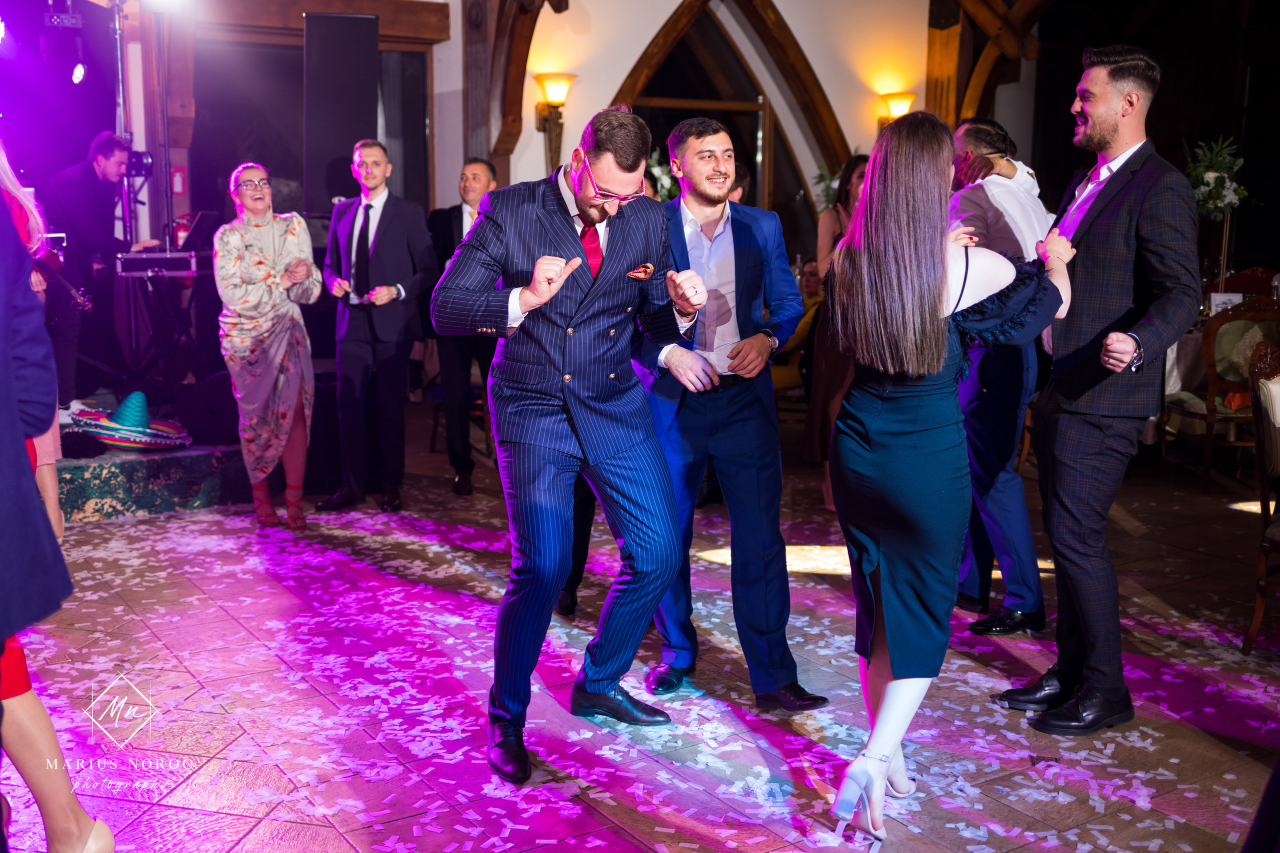 Elena & Petrisor | Hotel Restaurant La Castel Iasi